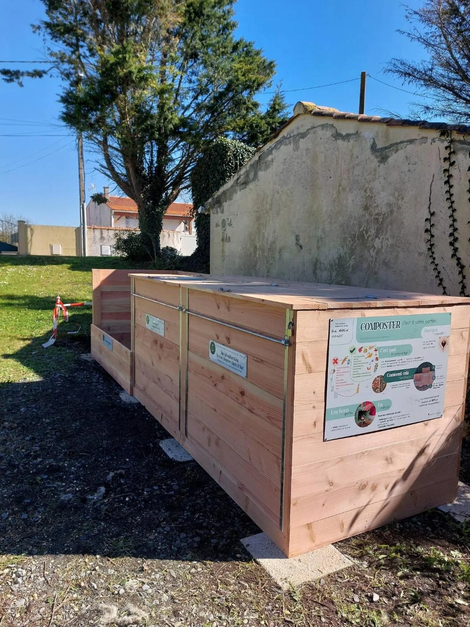 Garden in Logis Hôtel L'Air Marin