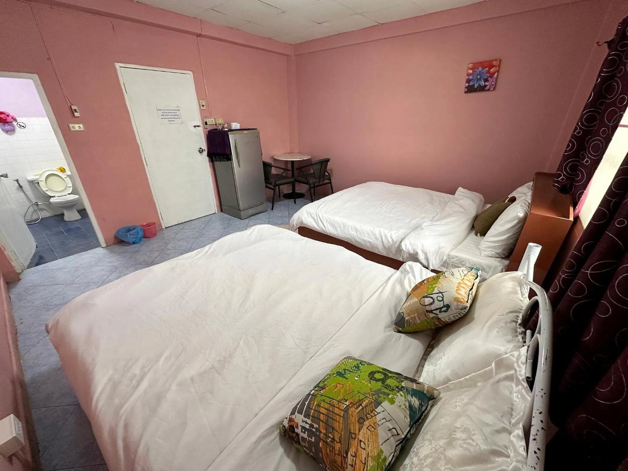 Bed in Sea View Jomtien Guest House