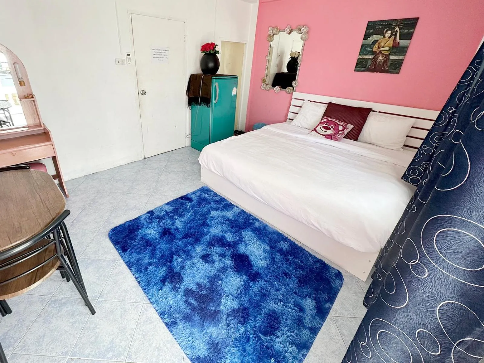 Bed in Sea View Jomtien Guest House