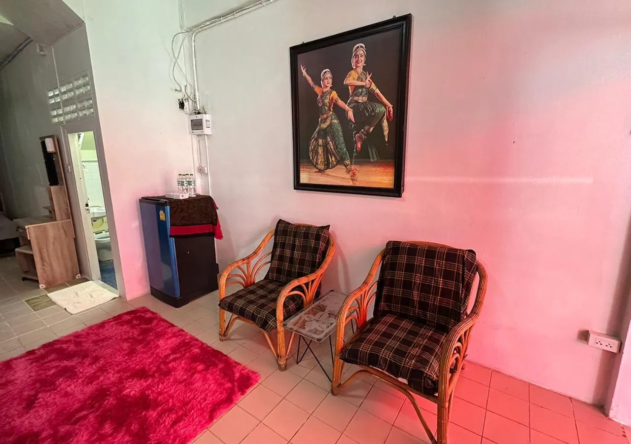 Living room in Sea View Jomtien Guest House