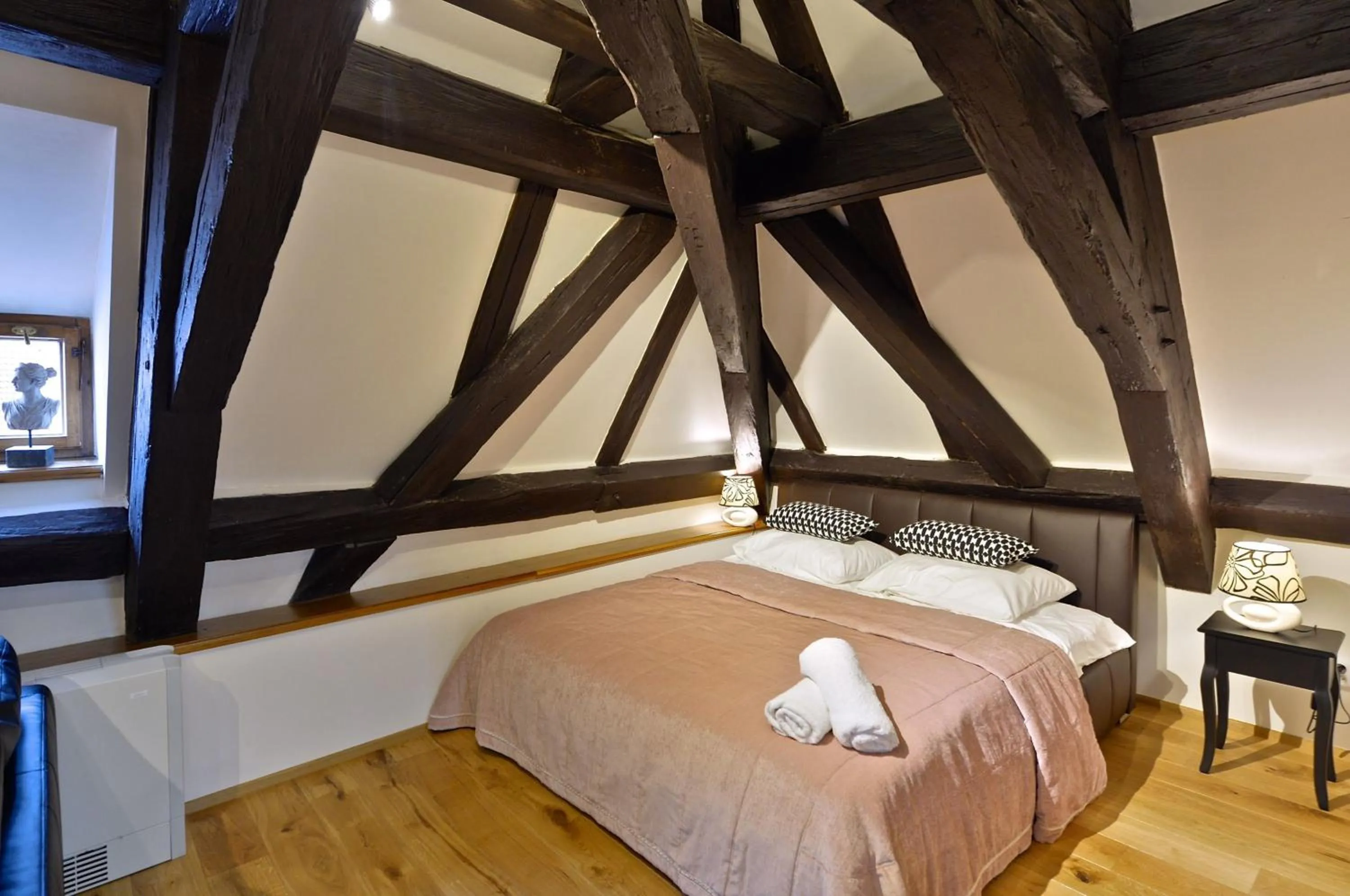 Bed in Old Town Boutique Apartments