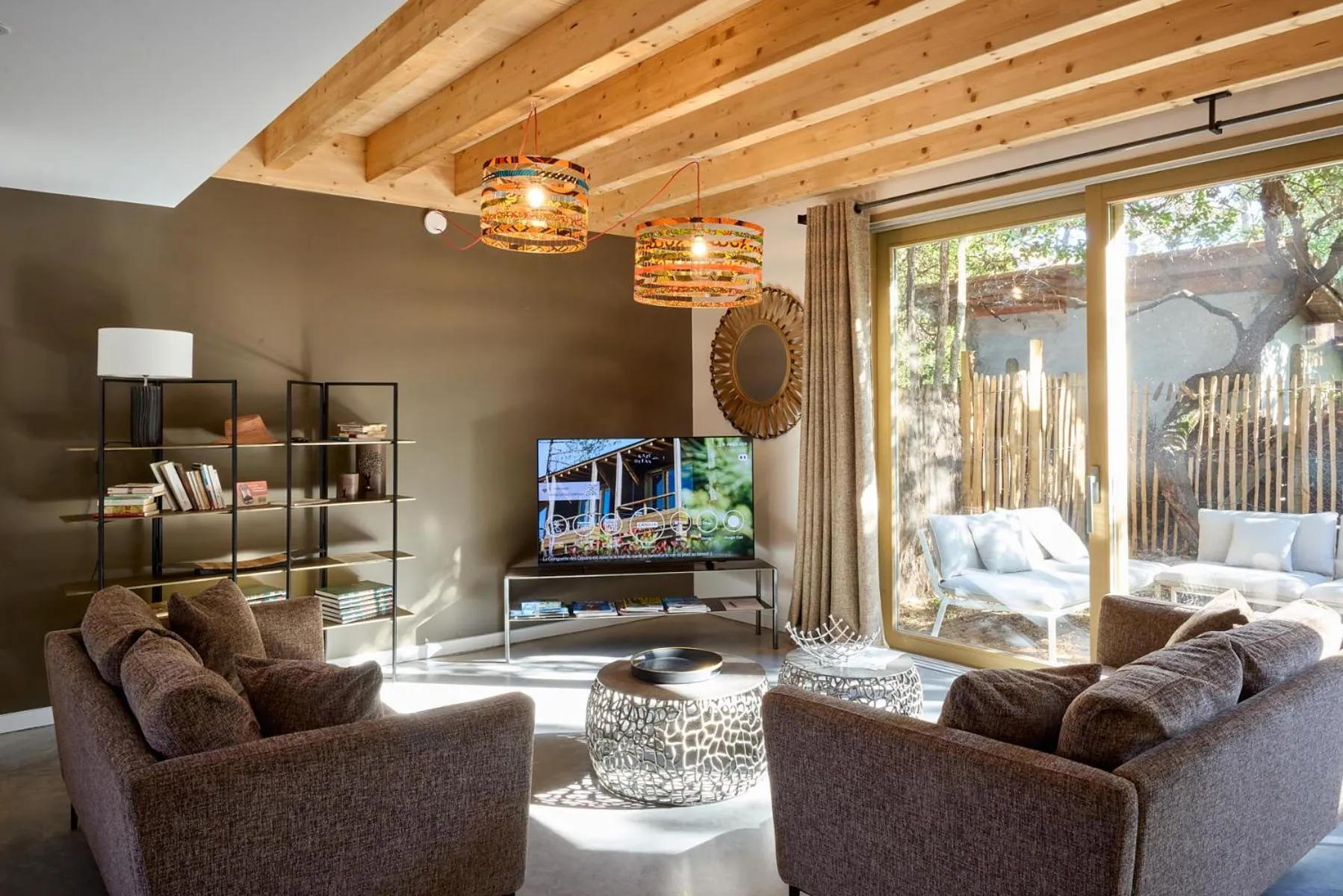 TV and multimedia in Kaze Océan, The Originals Relais