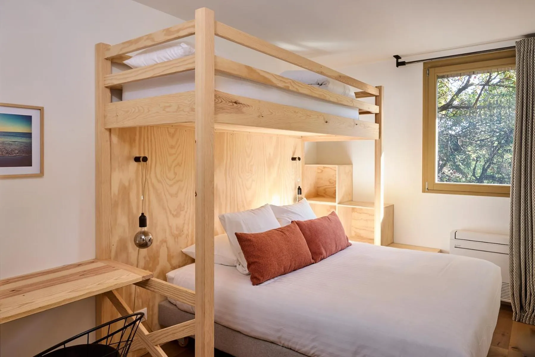 Bed in Kaze Océan, The Originals Relais