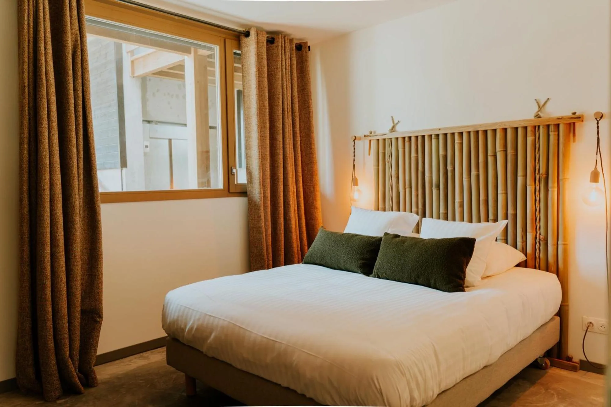 Bed in Kaze Océan, The Originals Relais