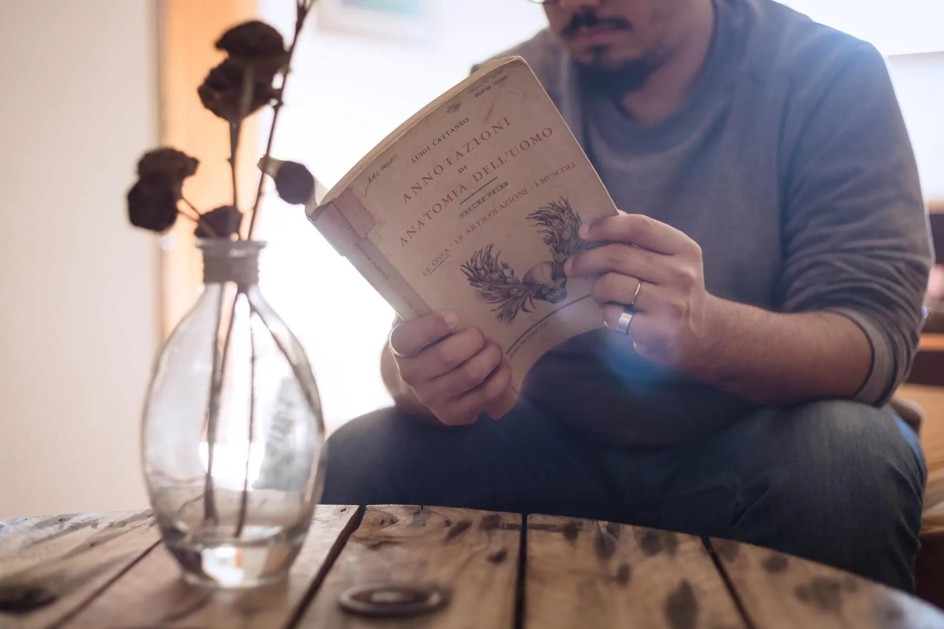 Seating area in MeraVilla