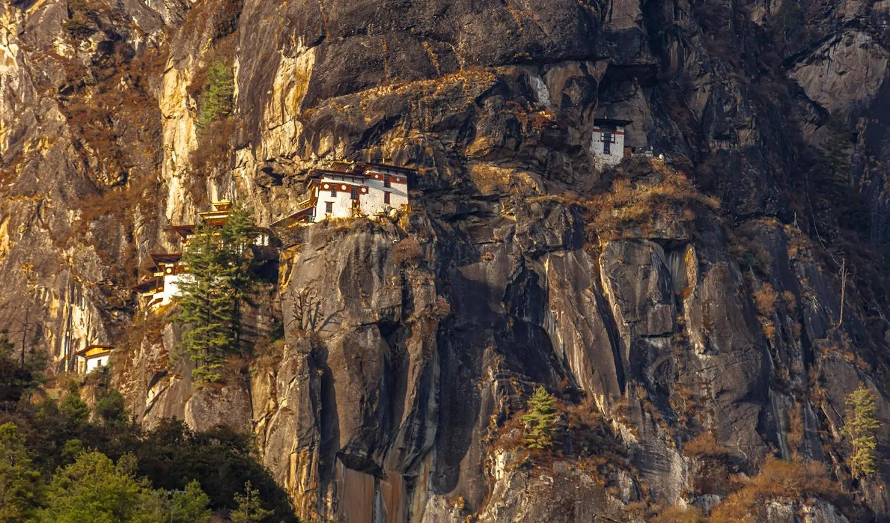 Landmark view in Taktsangri-La