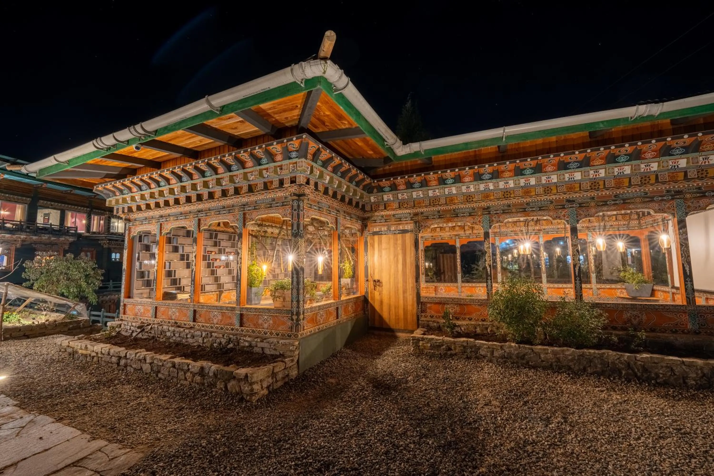 Lounge or bar in Taktsangri-La