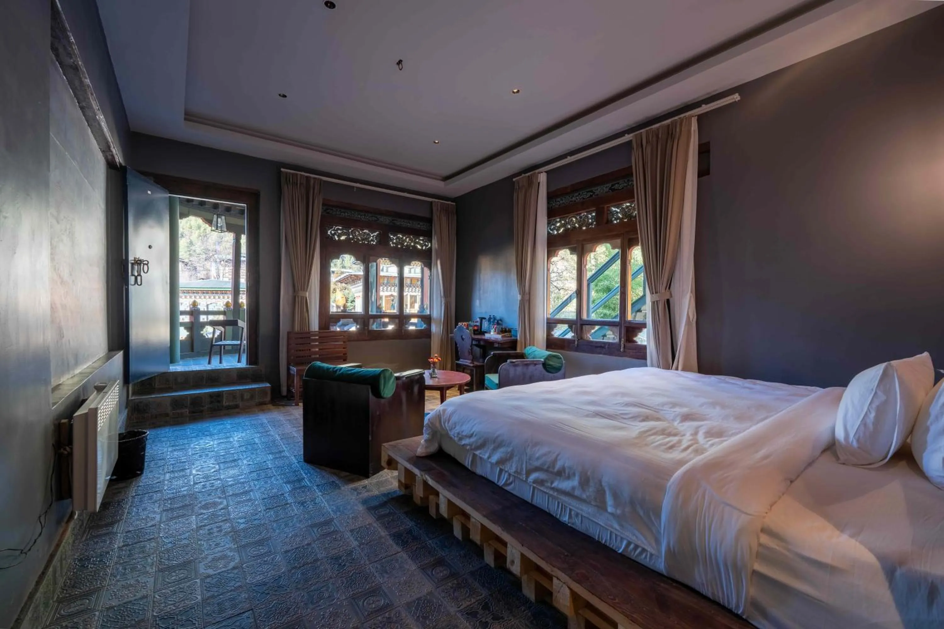 Bed in Taktsangri-La