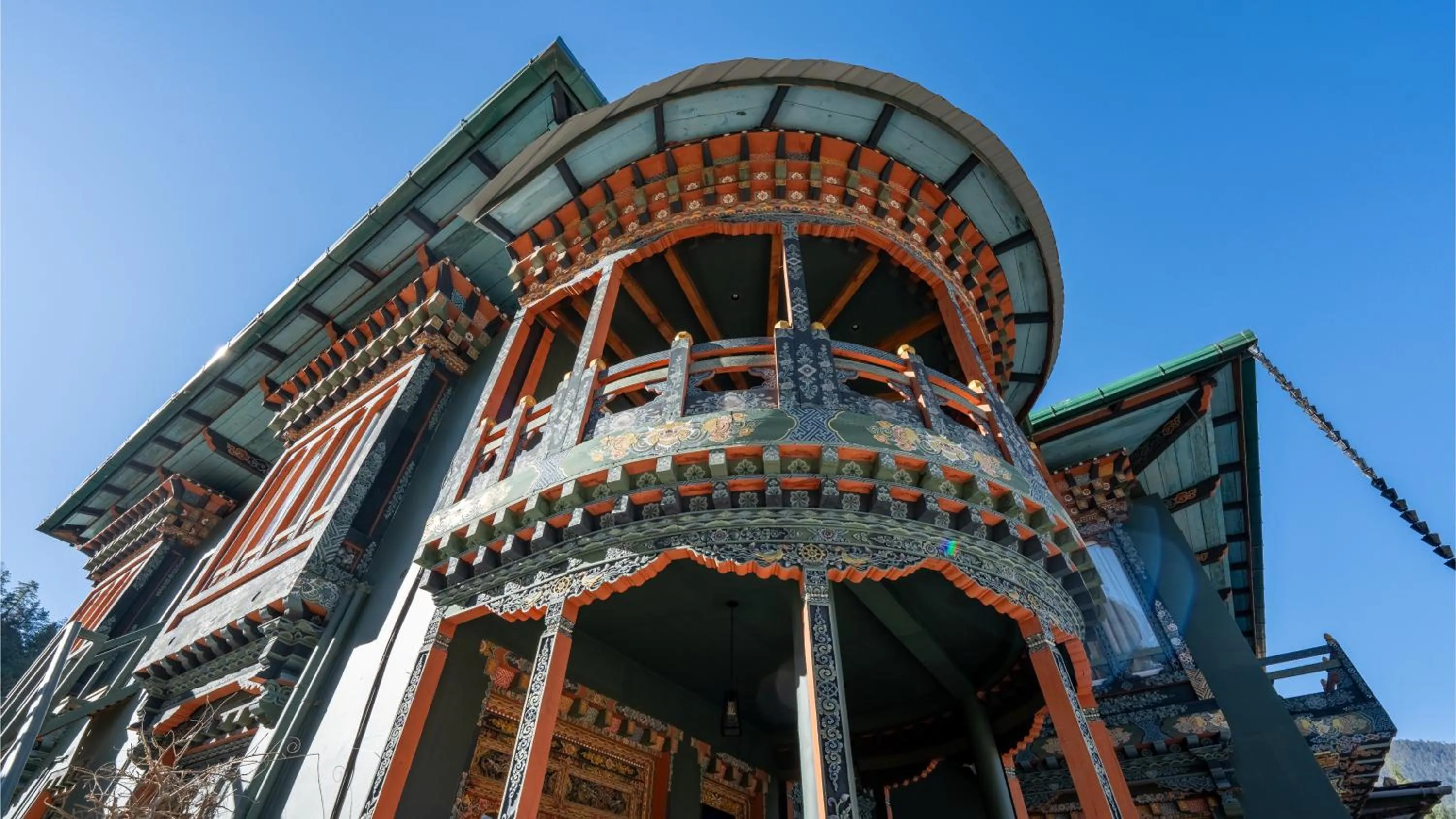 Property building in Taktsangri-La