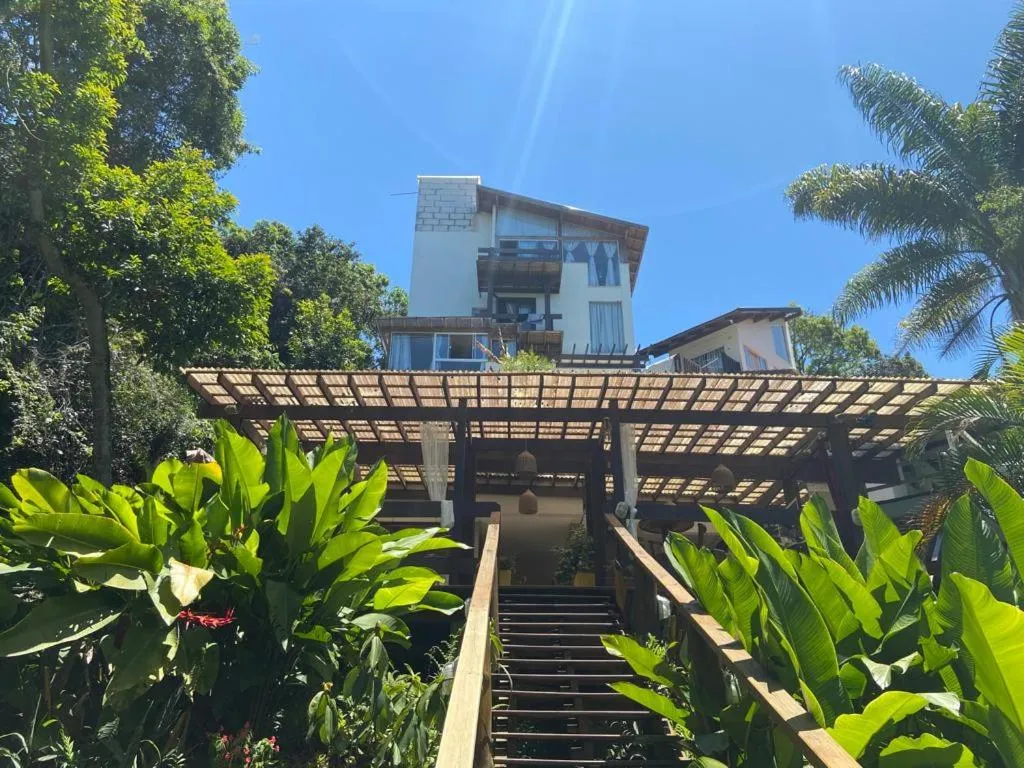 Bombinhas Guest House