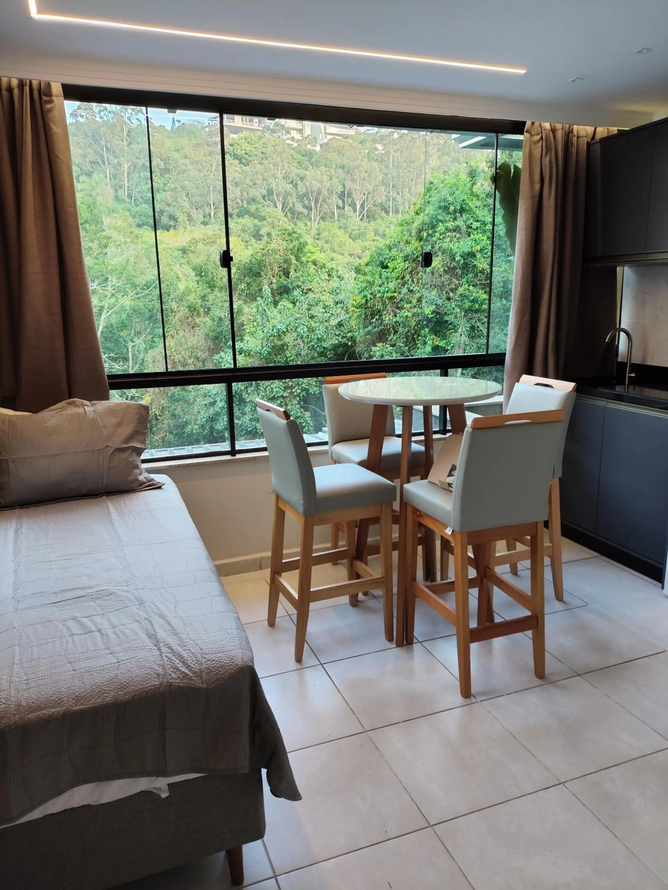 Bombinhas Guest House