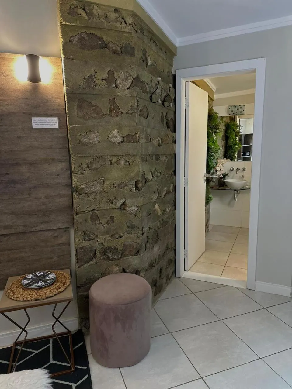 Bombinhas Guest House