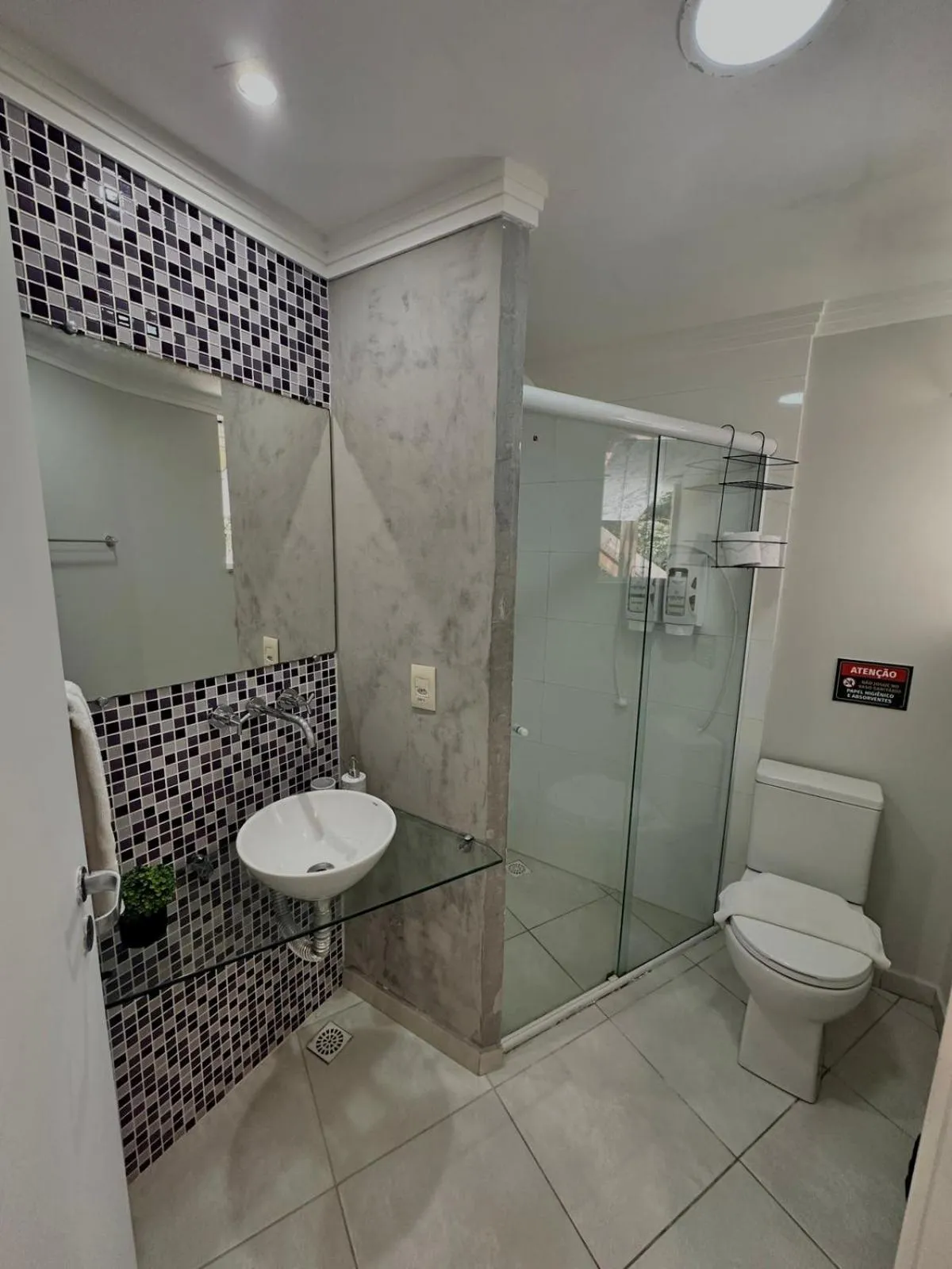 Bombinhas Guest House