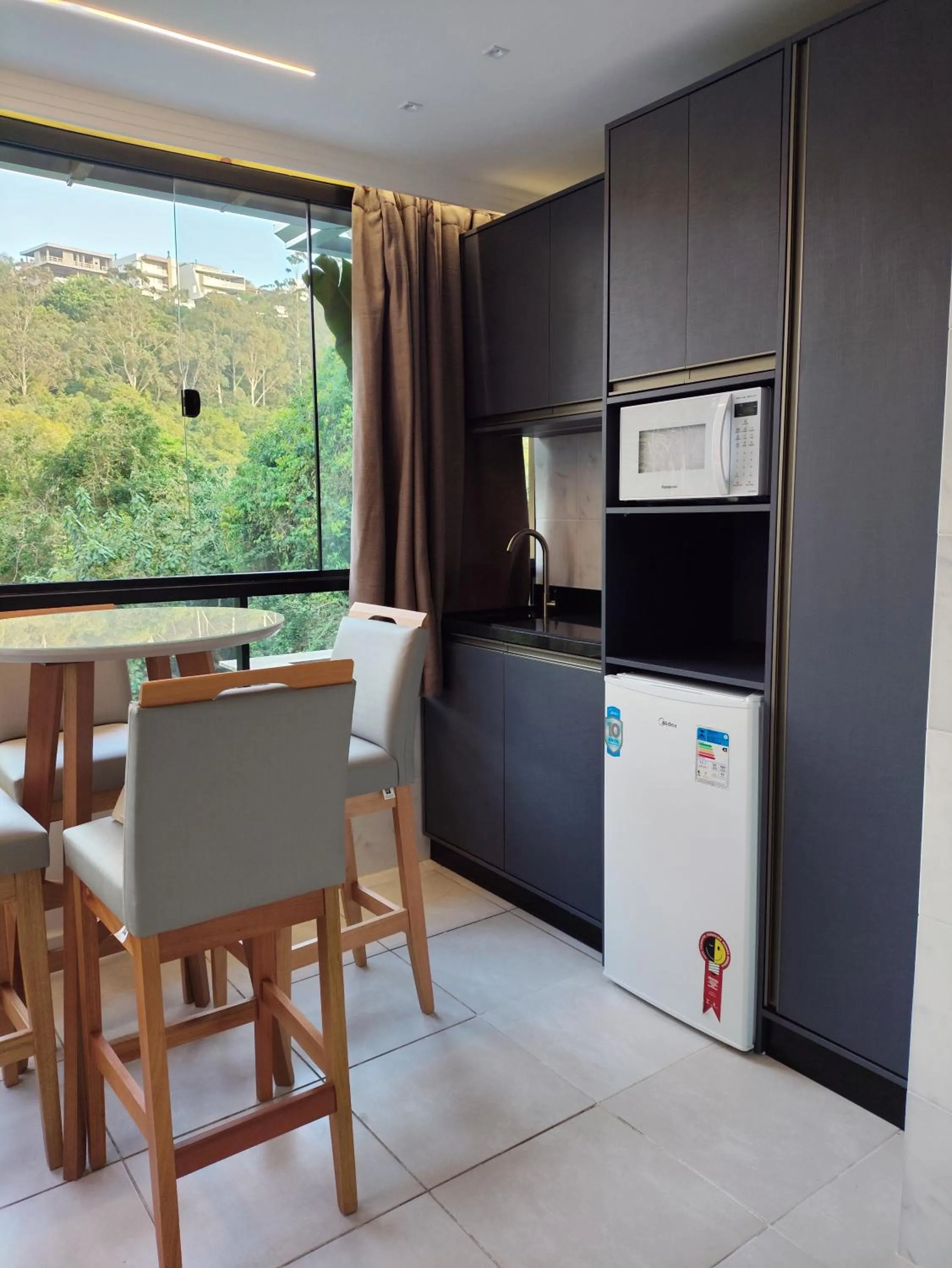 Bombinhas Guest House