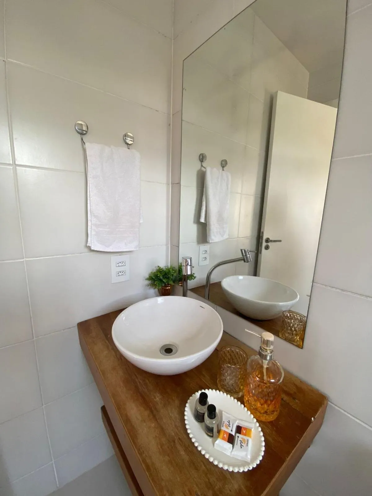 Bathroom in Bombinhas Guest House