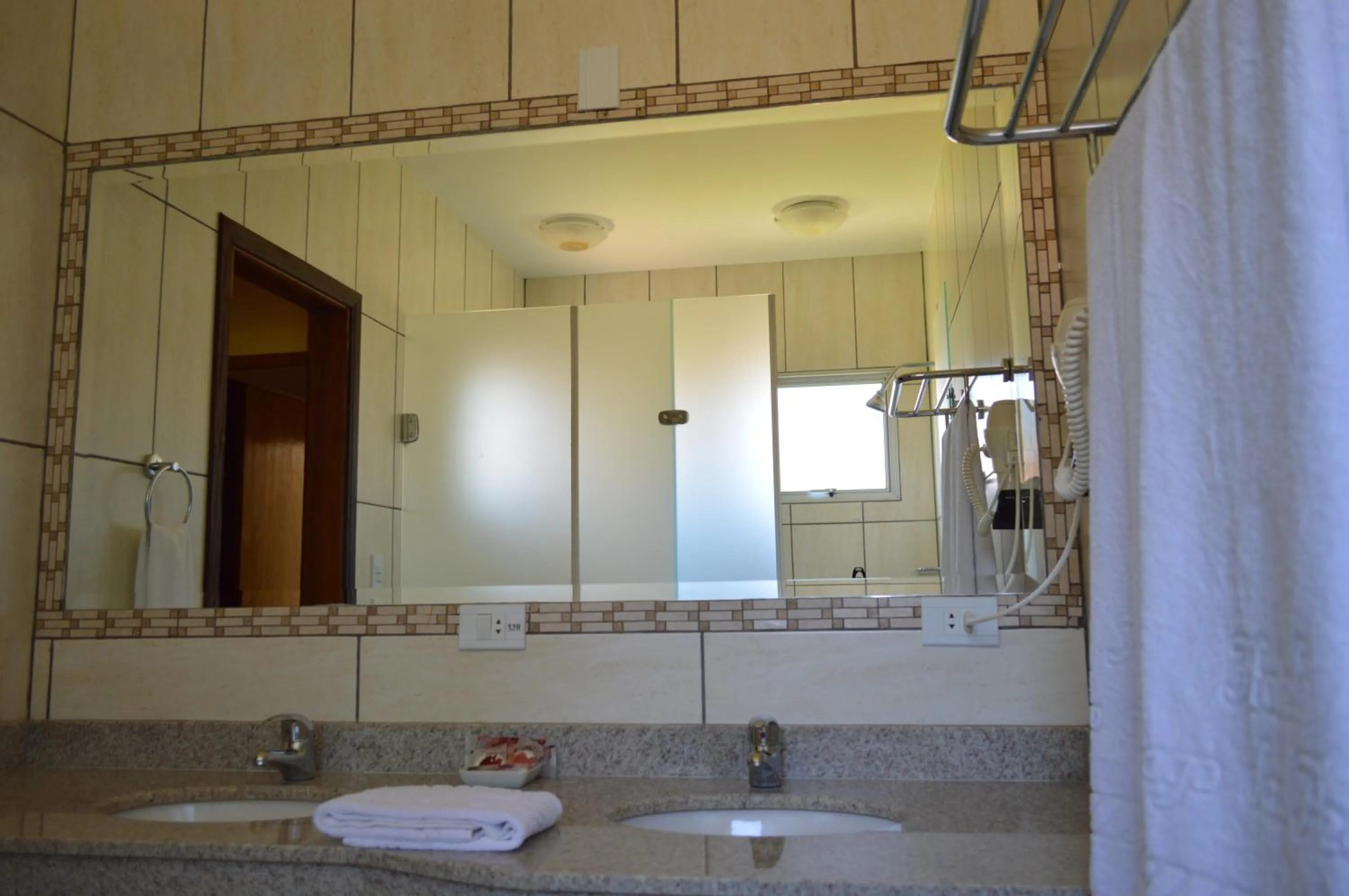 Bathroom in Hotel Lago das Pedras