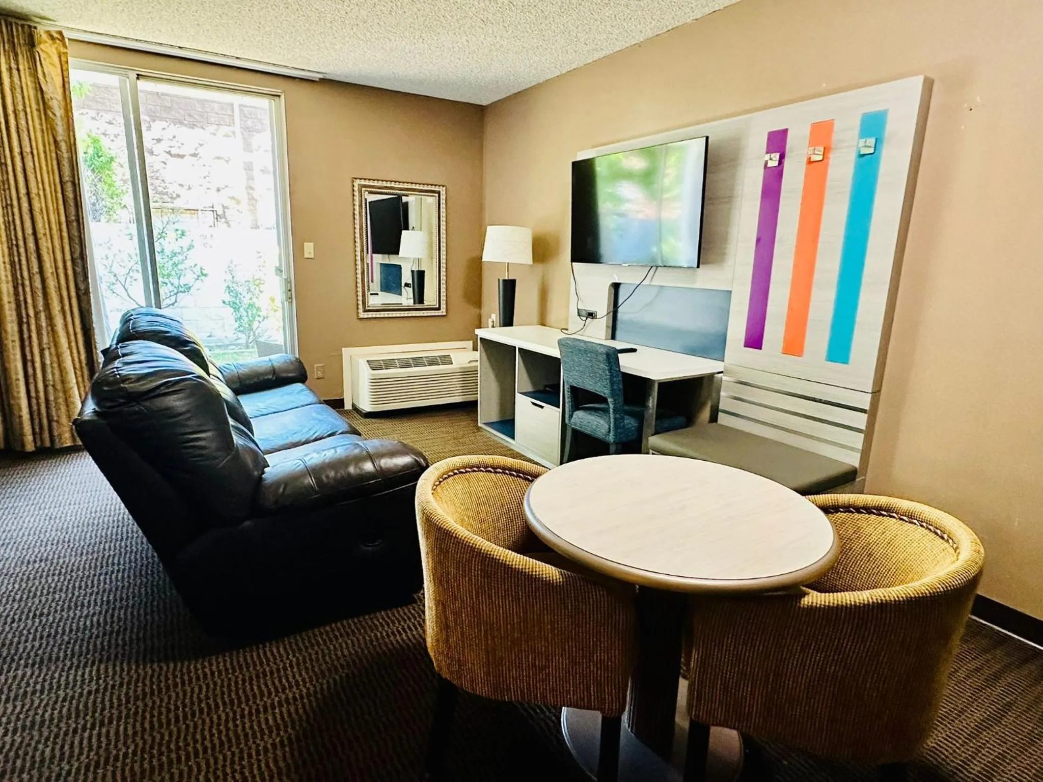 Seating area in Hotel Pacific Garden