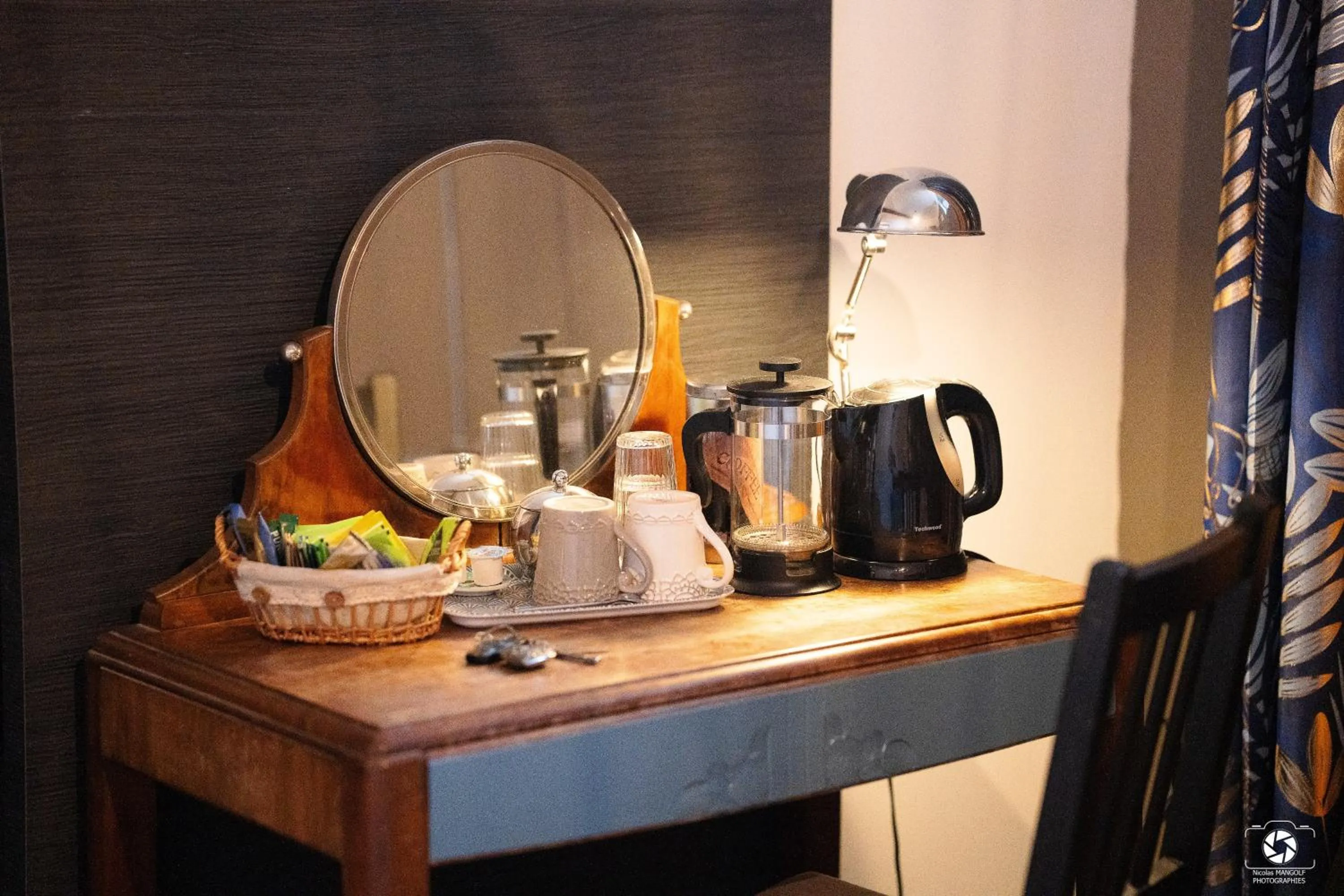 Coffee/tea facilities in Château Besson