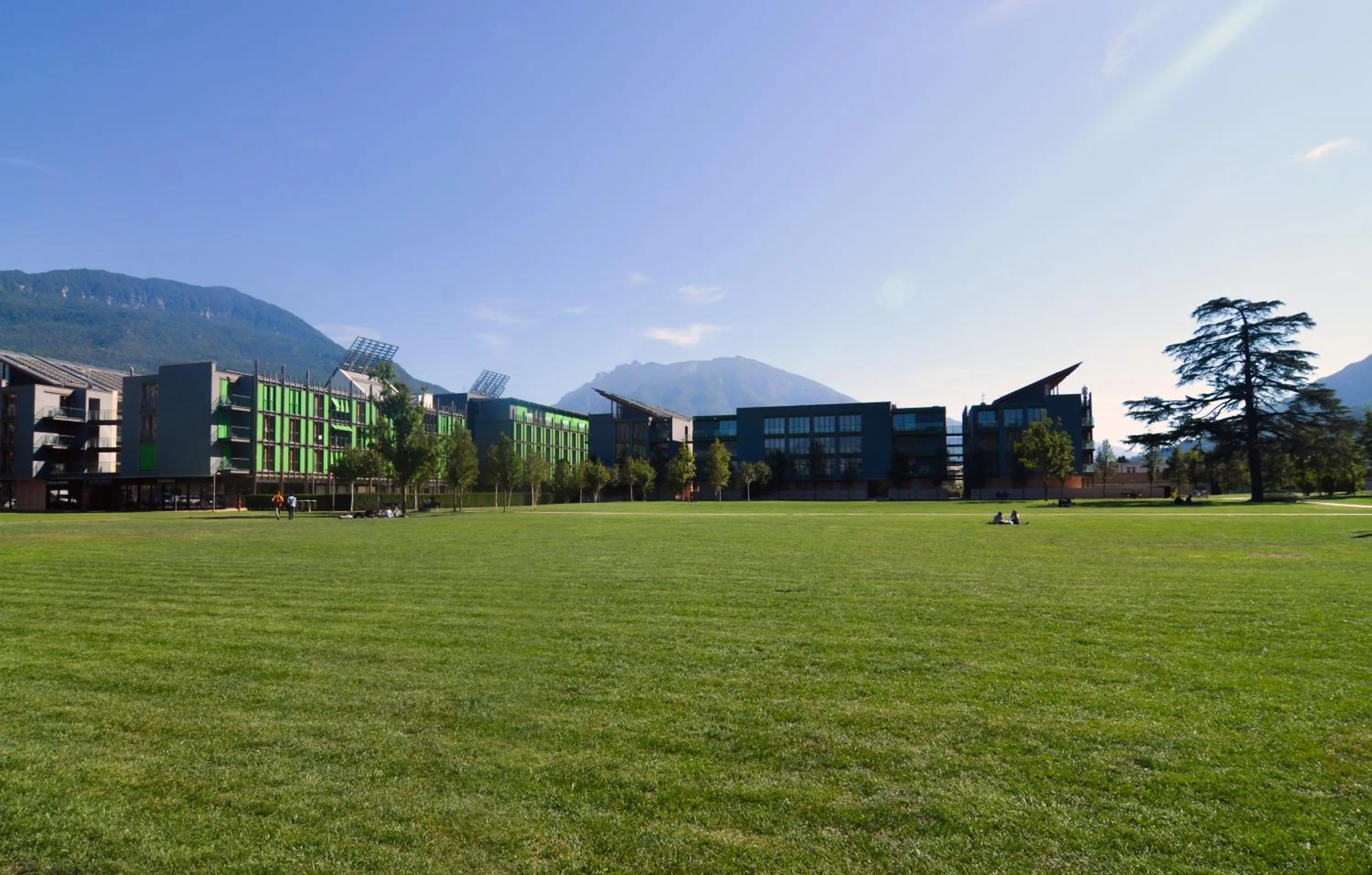 Neighbourhood in Komodo short stay apartments