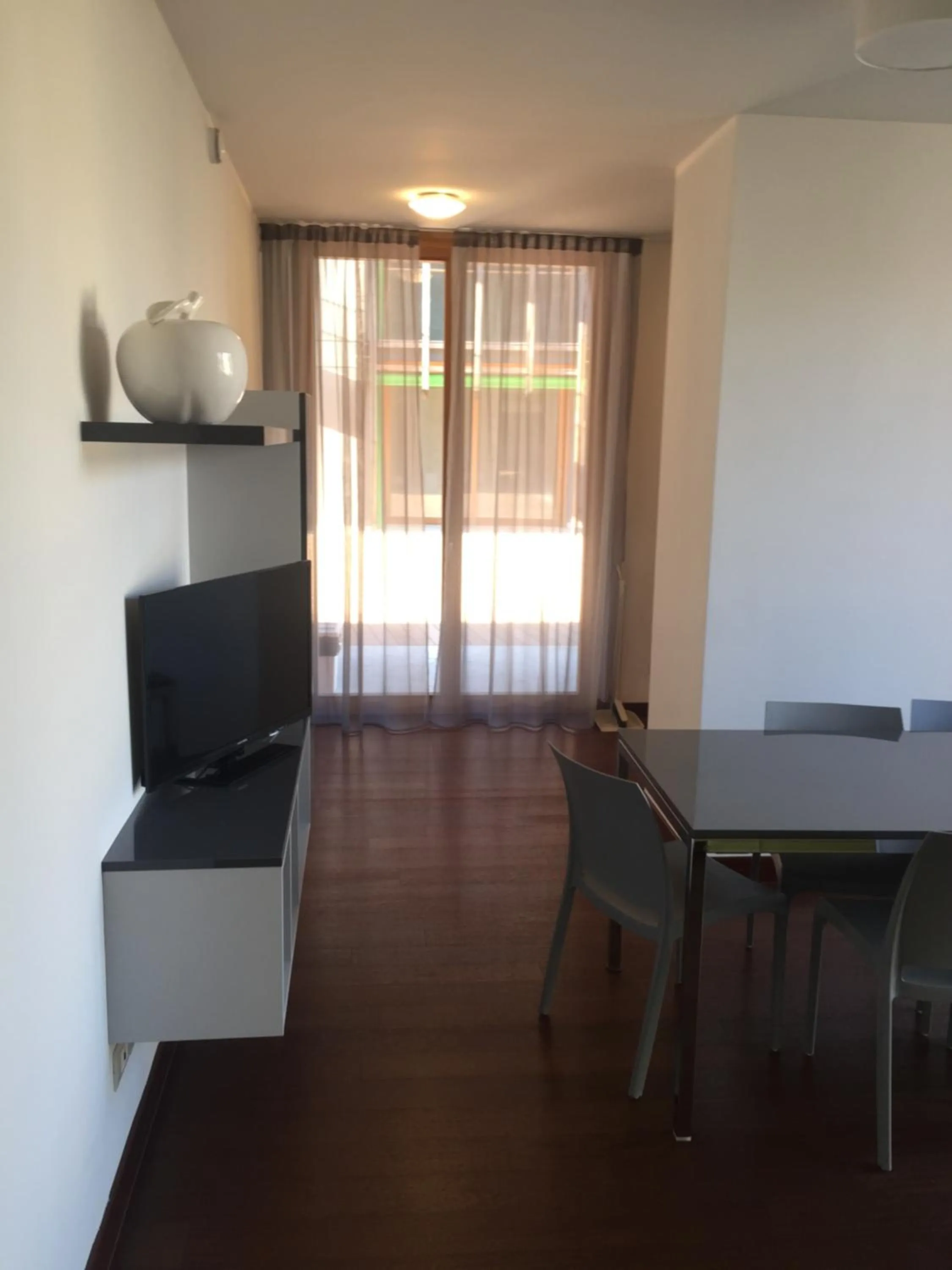TV and multimedia in Komodo short stay apartments
