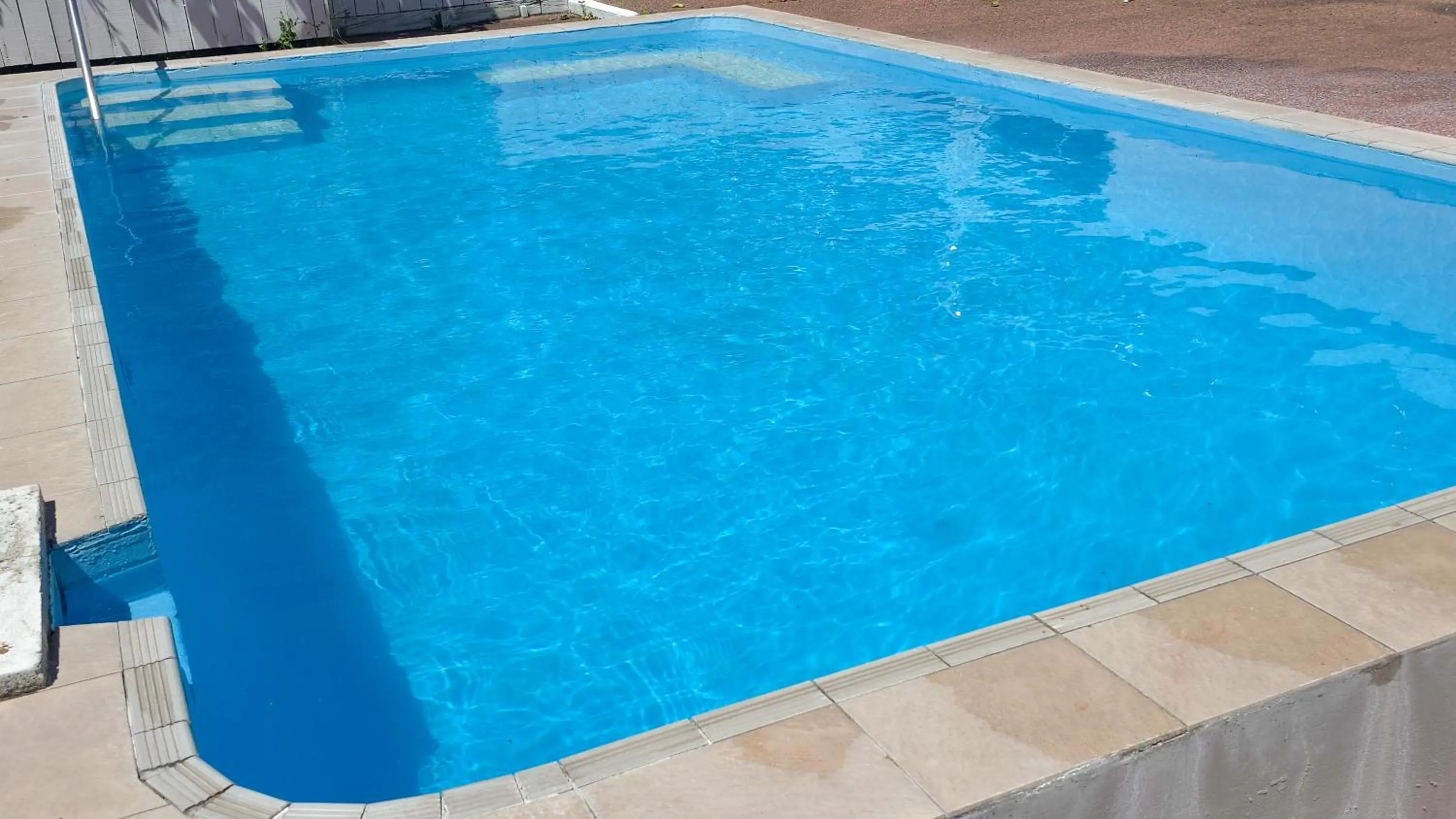 Swimming pool in Marsden Stay Rotorua