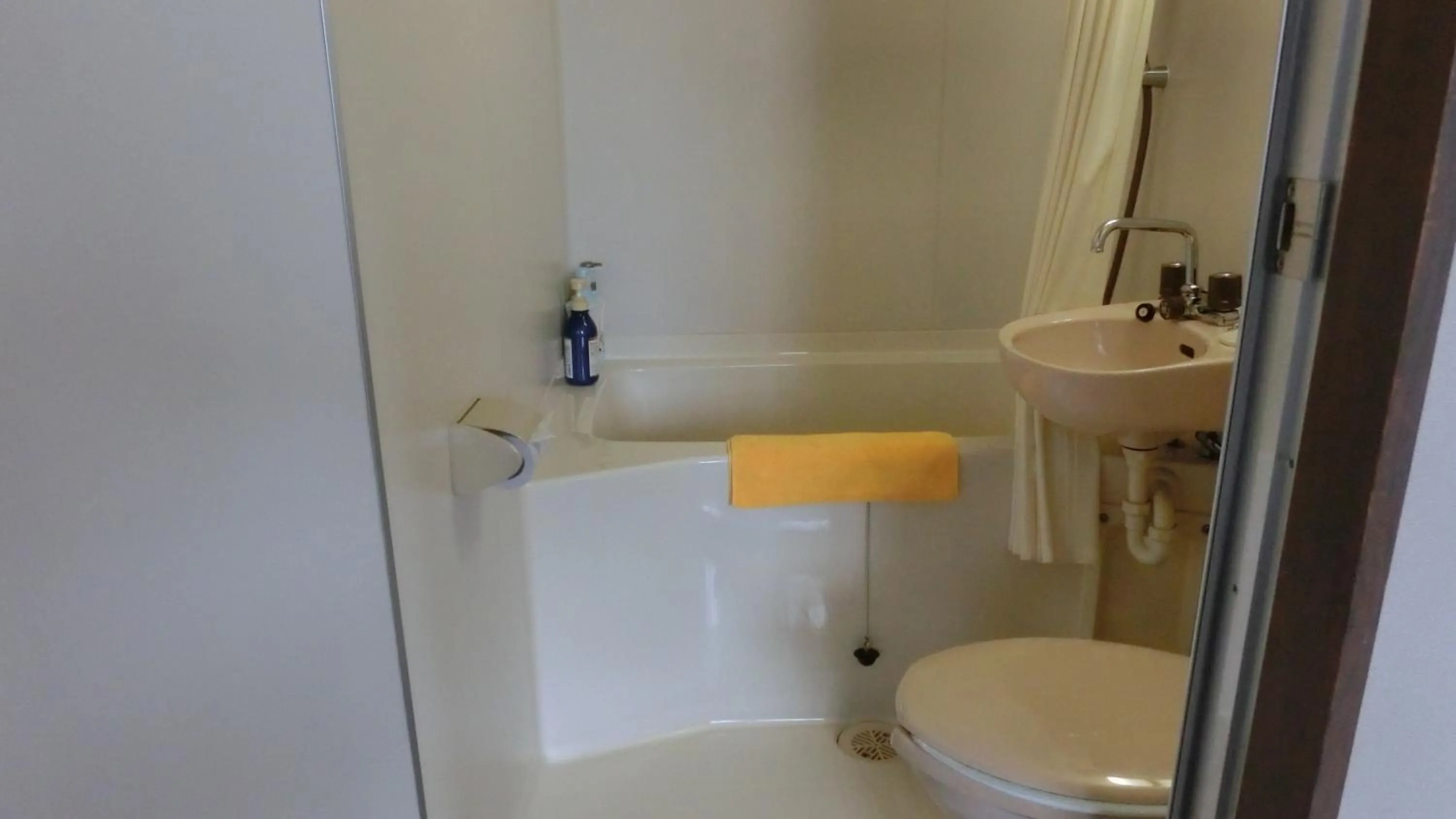 Bathroom in Oomukou Ryokan