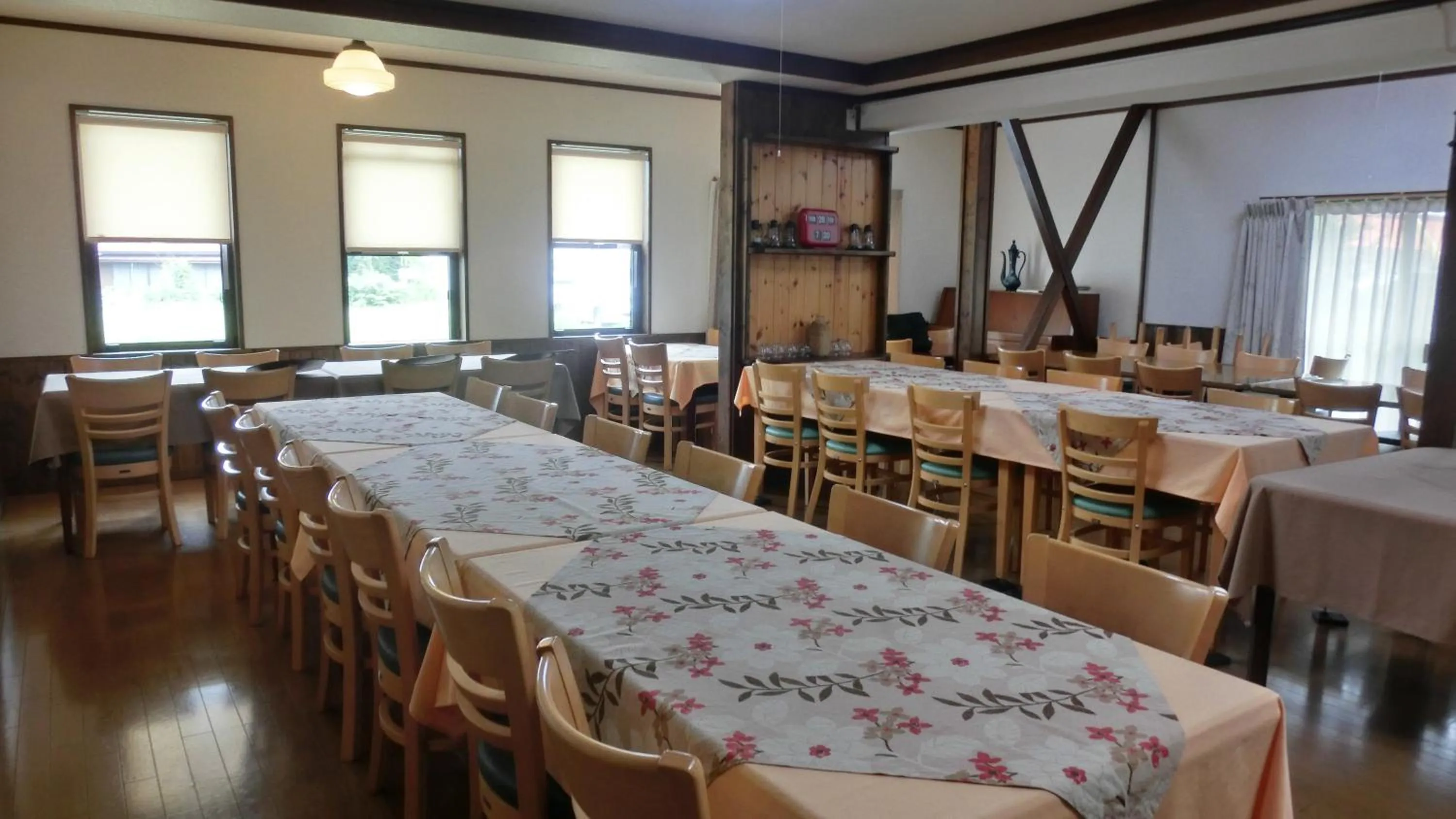 Restaurant/places to eat in Oomukou Ryokan