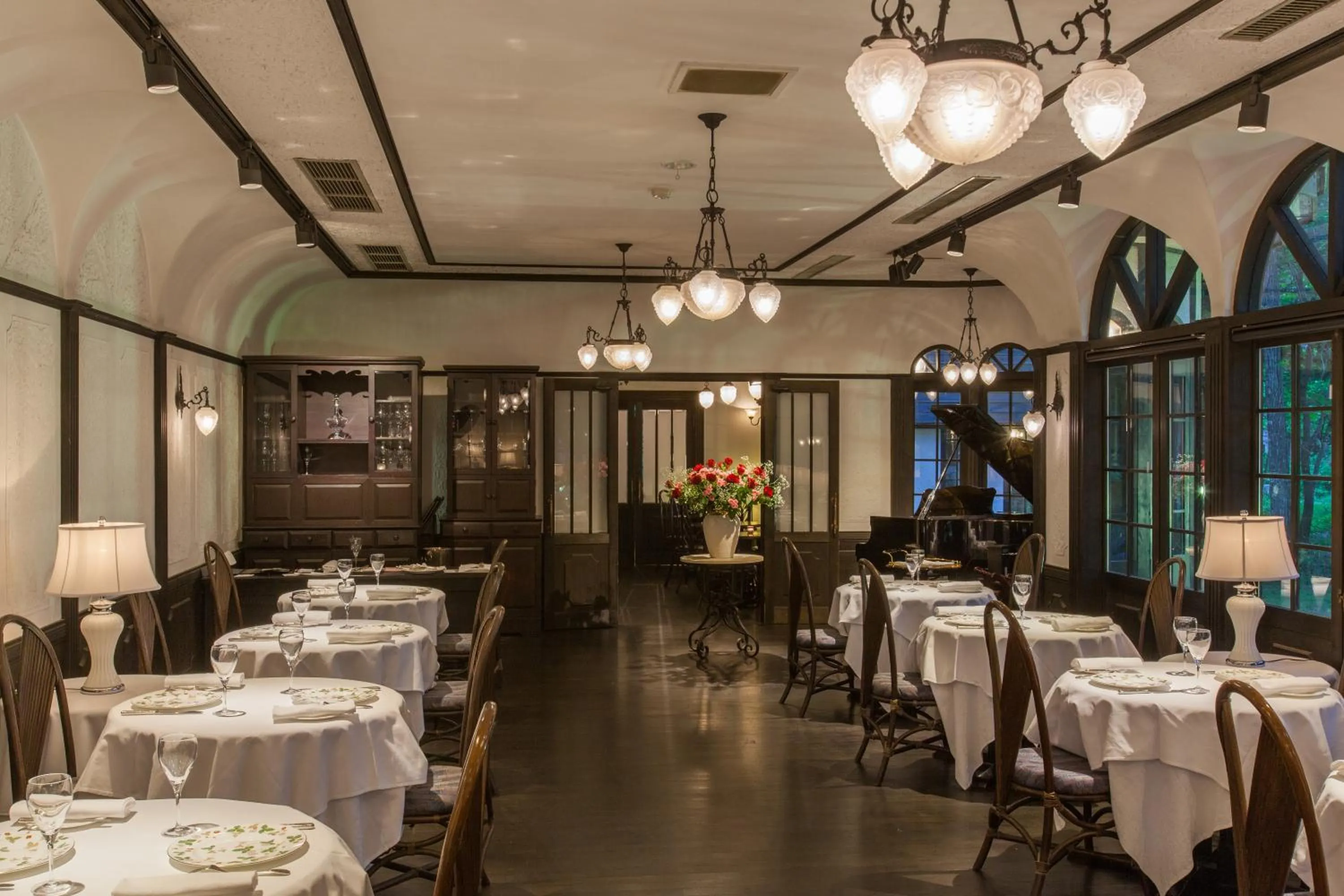 Restaurant/places to eat in Restaurant & Hotel Traumerei