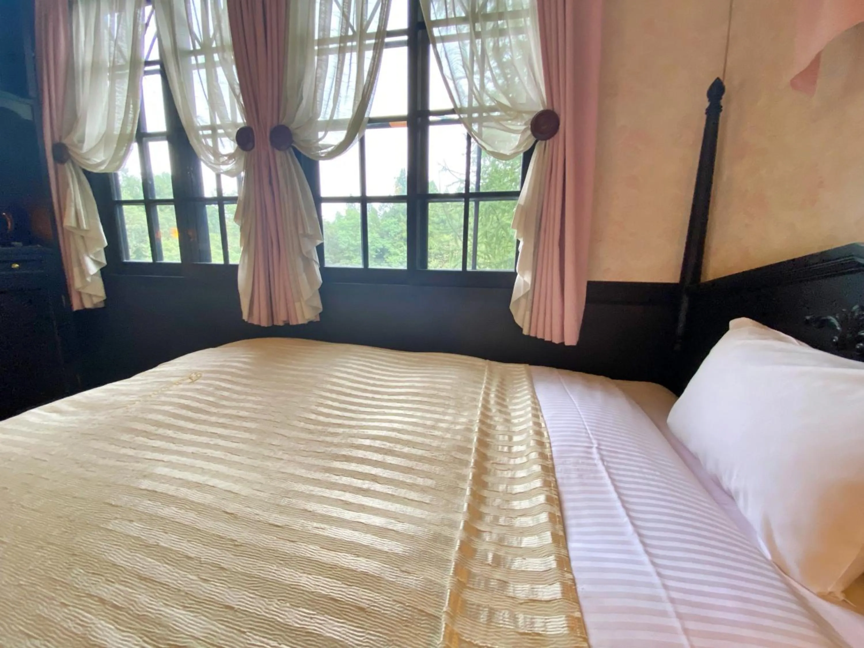 Bed in Restaurant & Hotel Traumerei