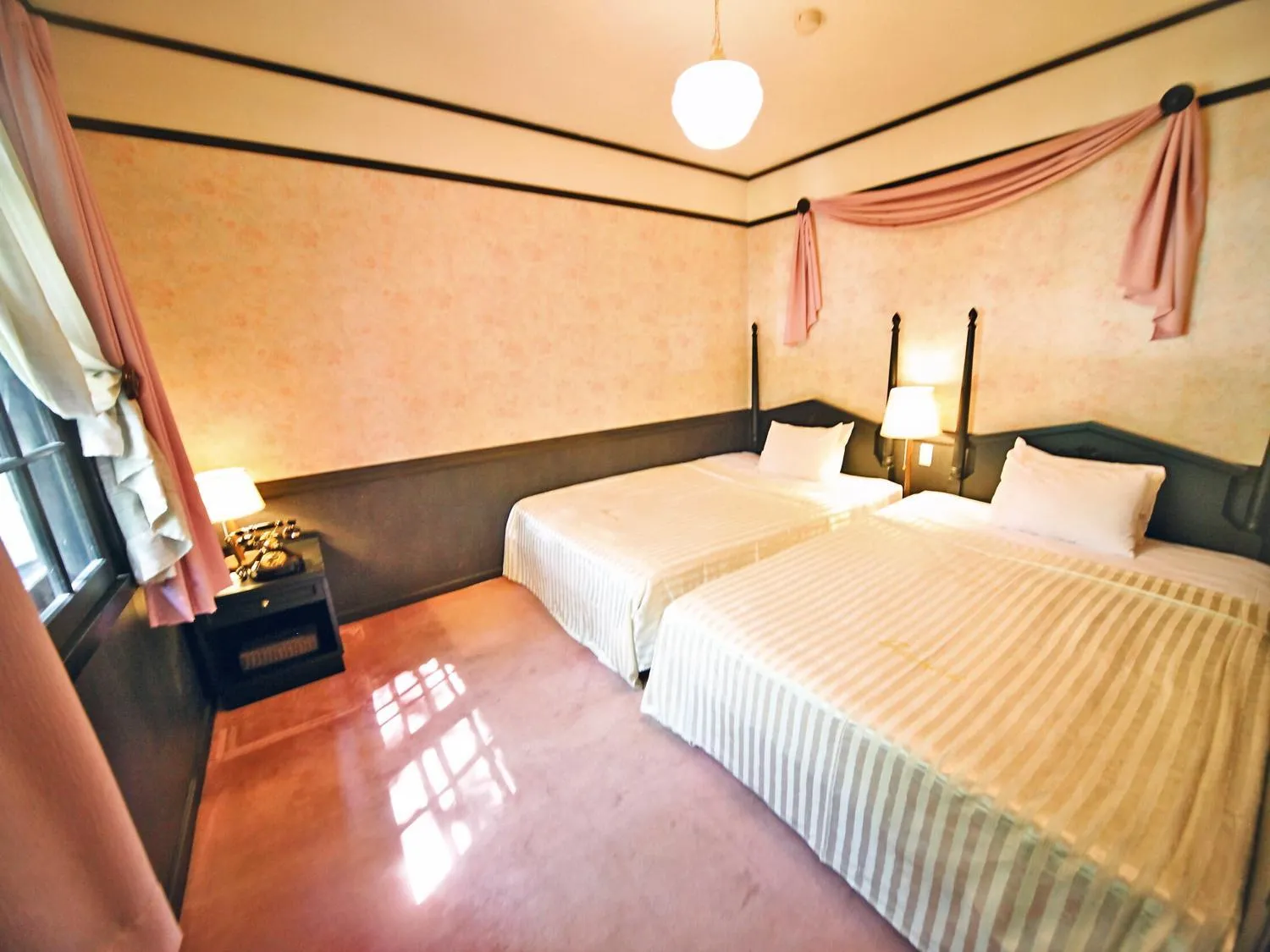 Bed in Restaurant & Hotel Traumerei