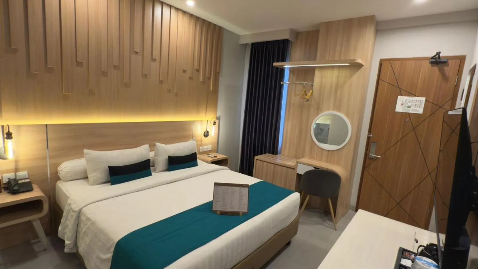 Bedroom, Bed in Azana Style Hotel Tulungagung