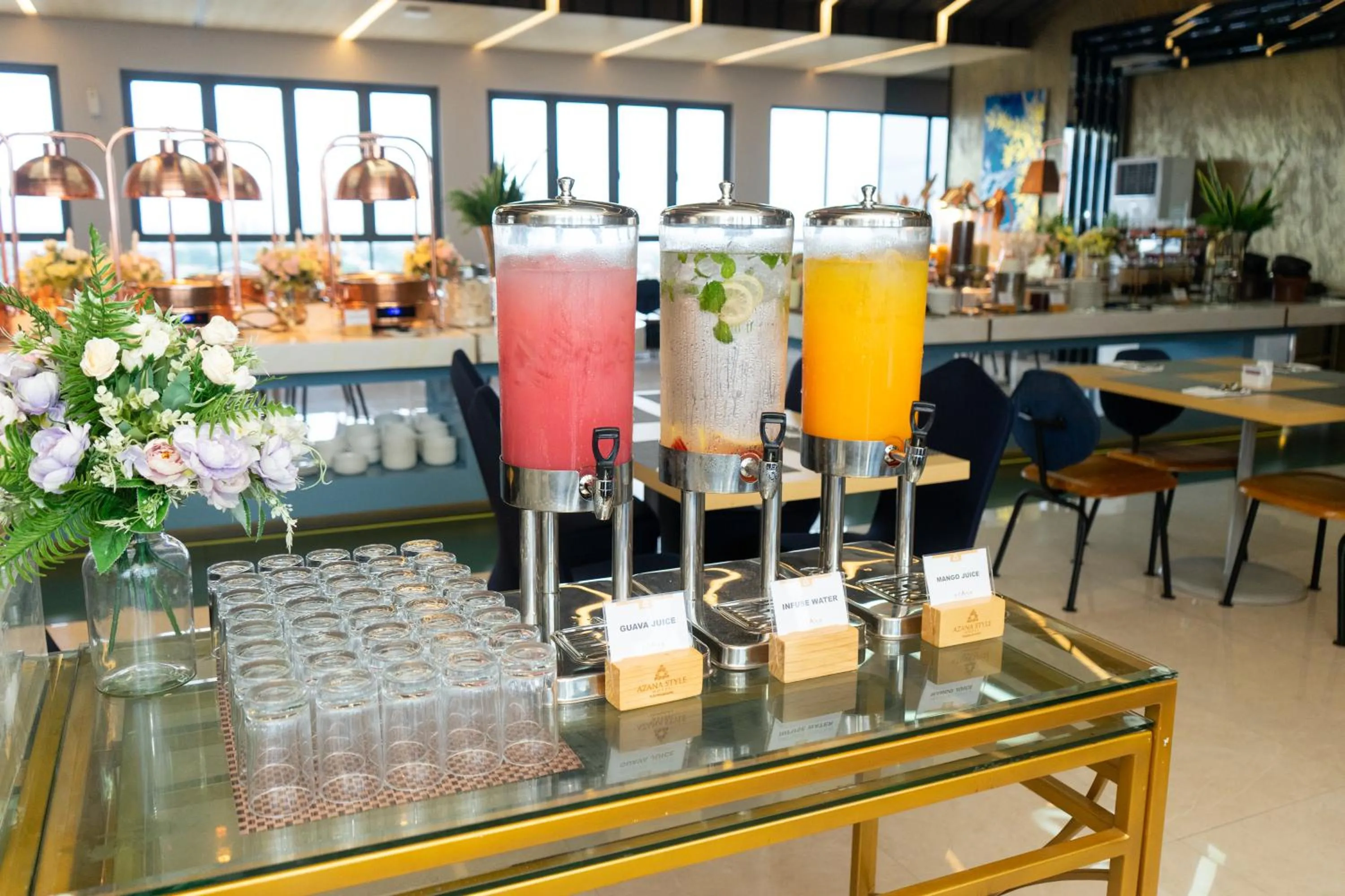 Restaurant/places to eat in Azana Style Hotel Tulungagung