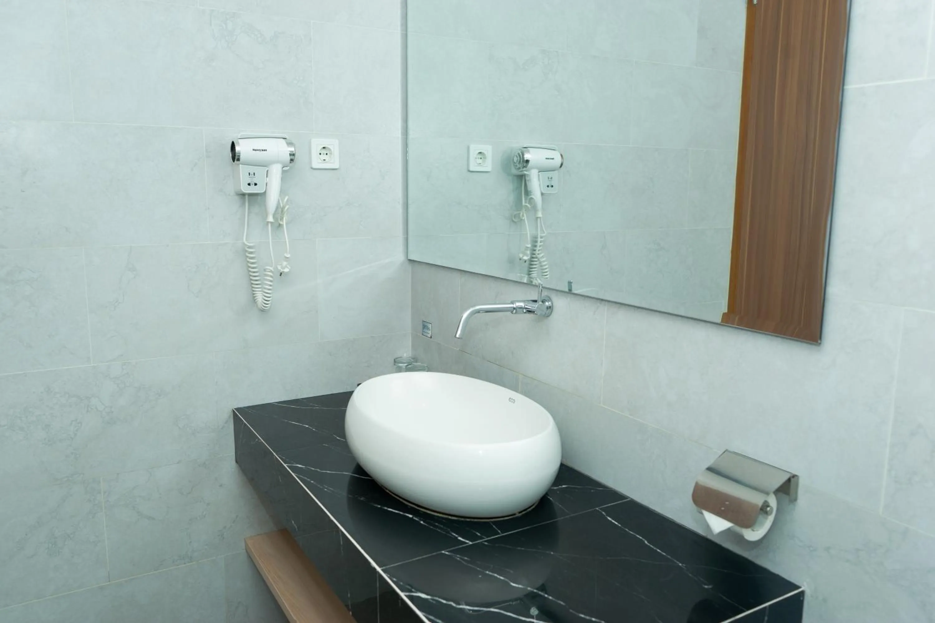 Bathroom in Azana Style Hotel Tulungagung