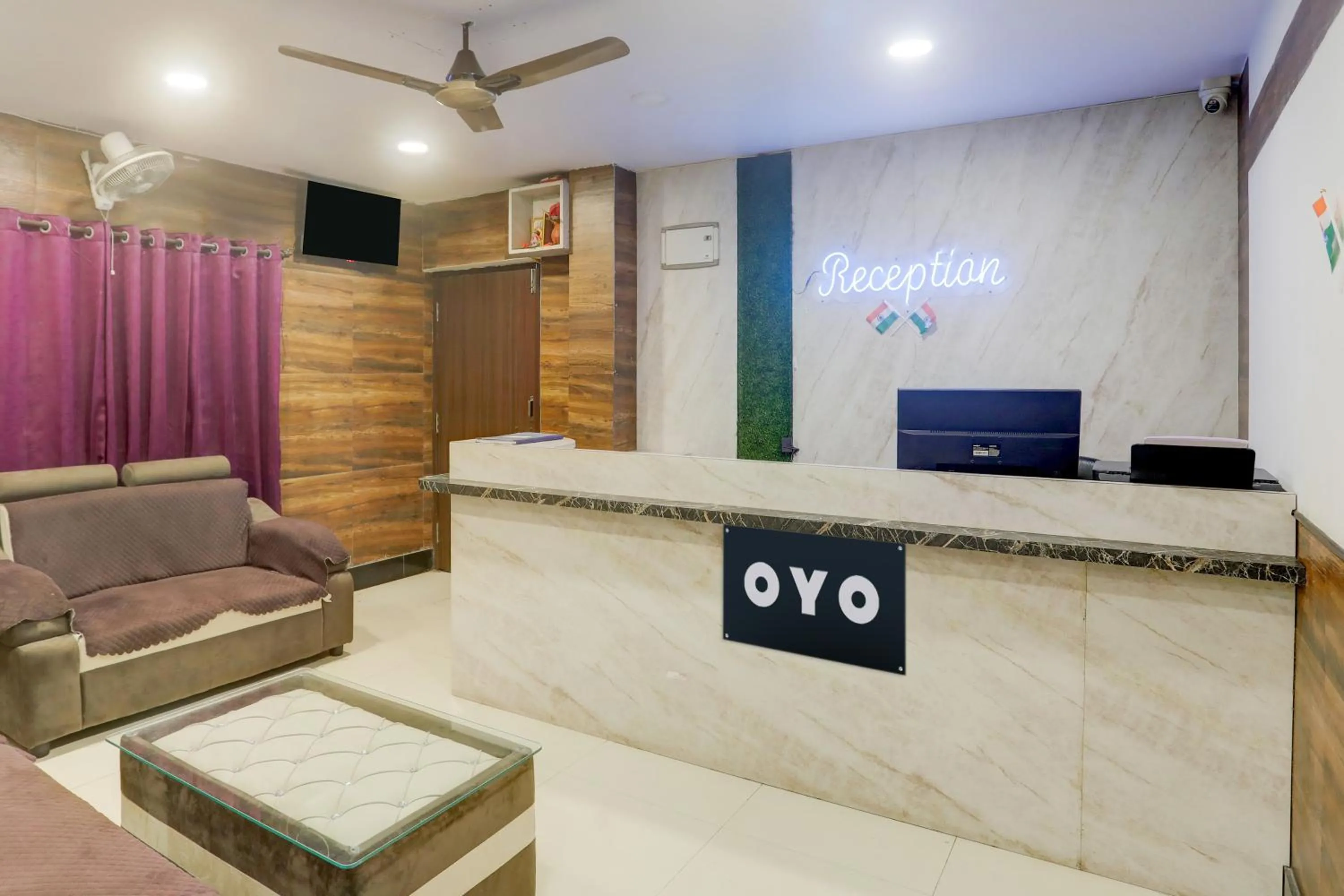 Lobby or reception in Hotel O Shyama Palace