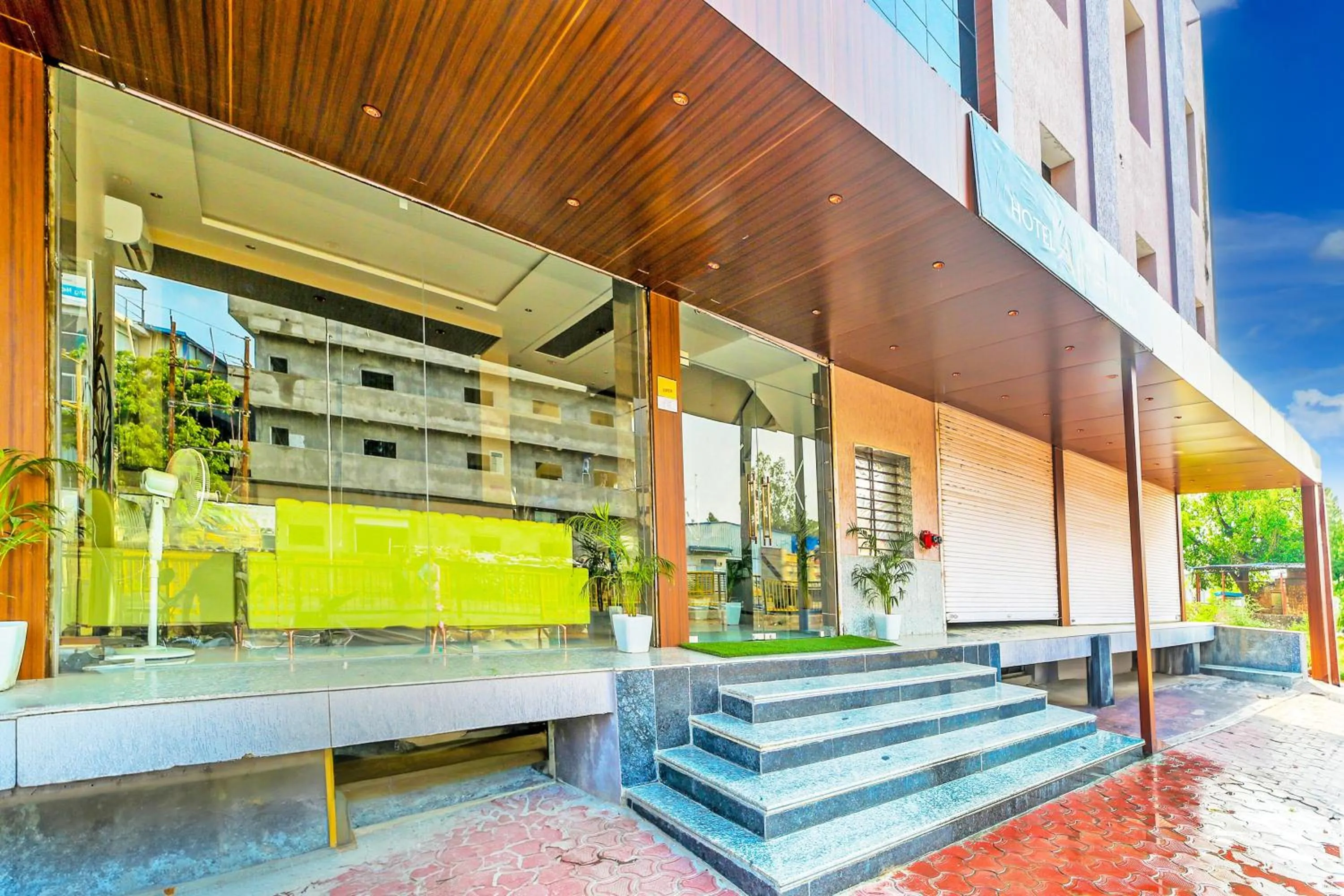 Facade/entrance in Hotel O Agrawal Inn