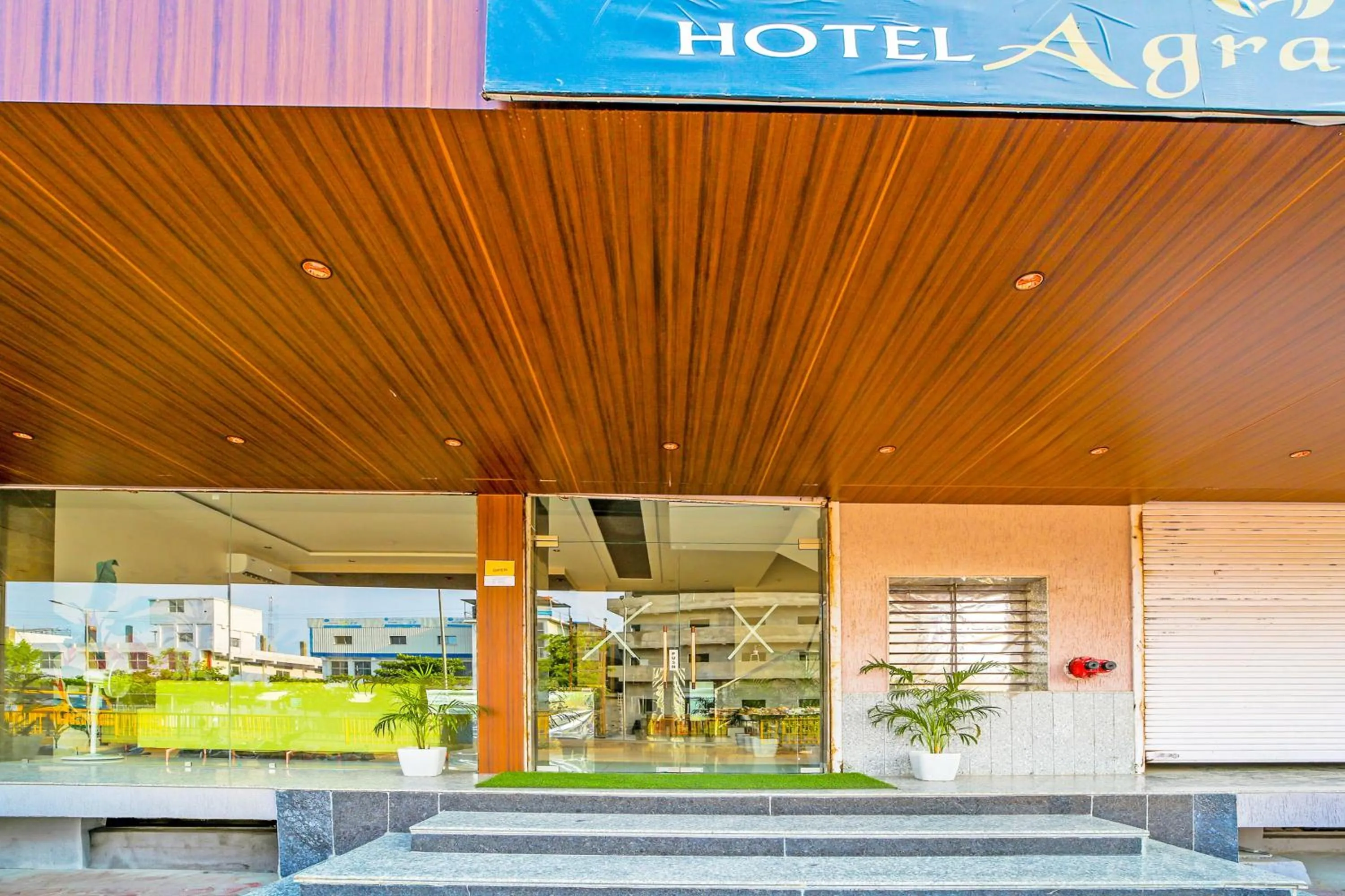 Facade/entrance in Hotel O Agrawal Inn