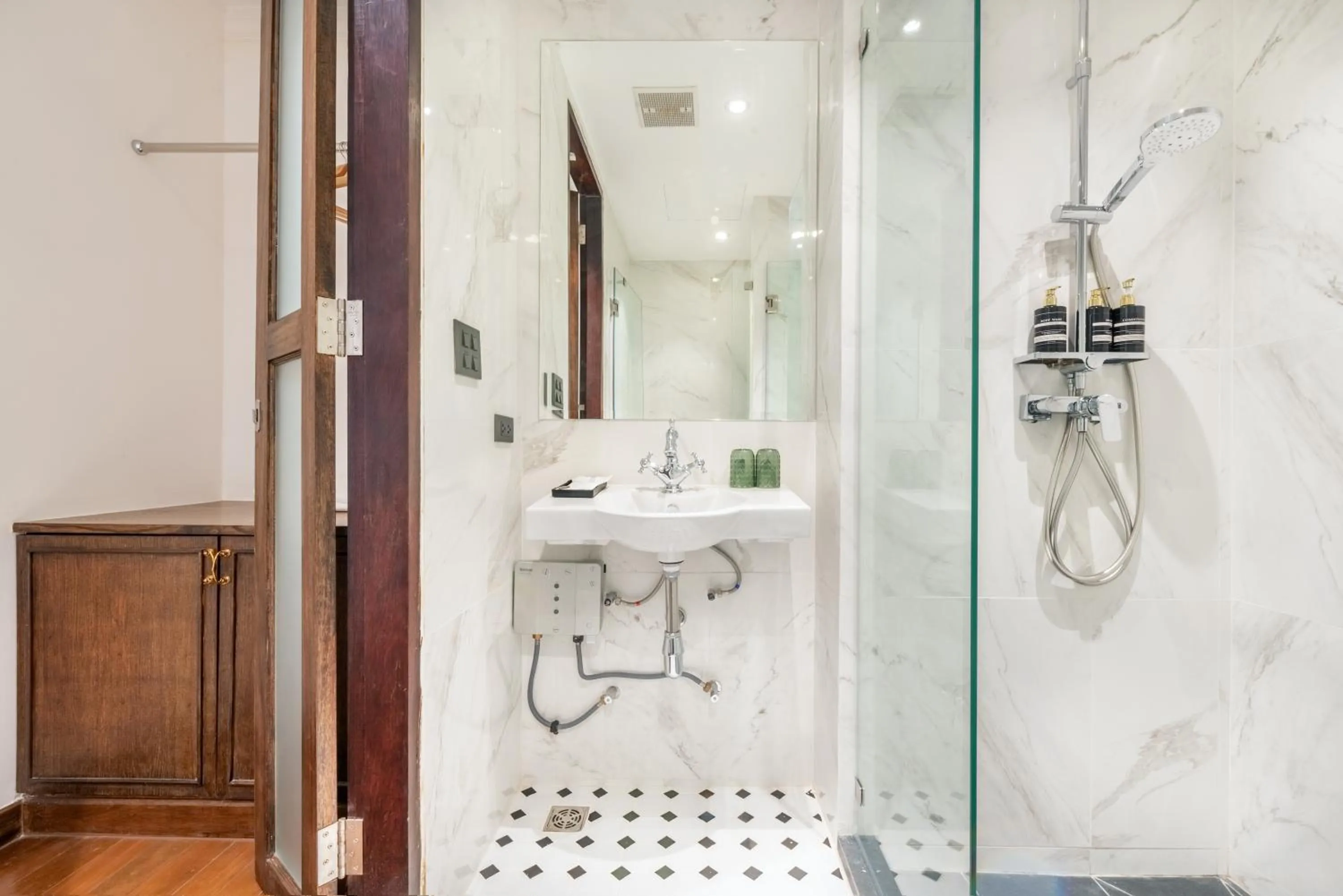 Cherie Bangkok Boutique Hotel