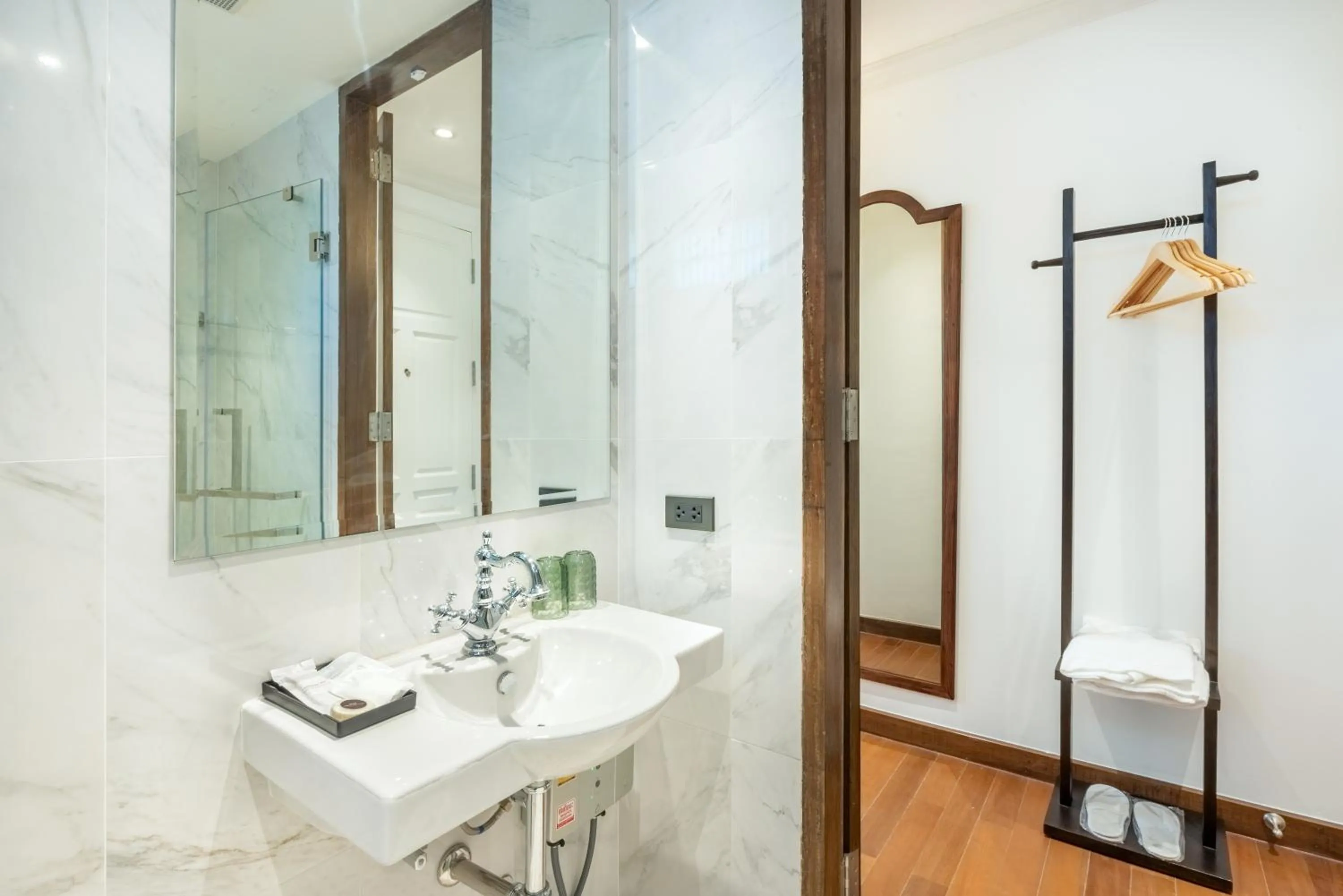 Cherie Bangkok Boutique Hotel