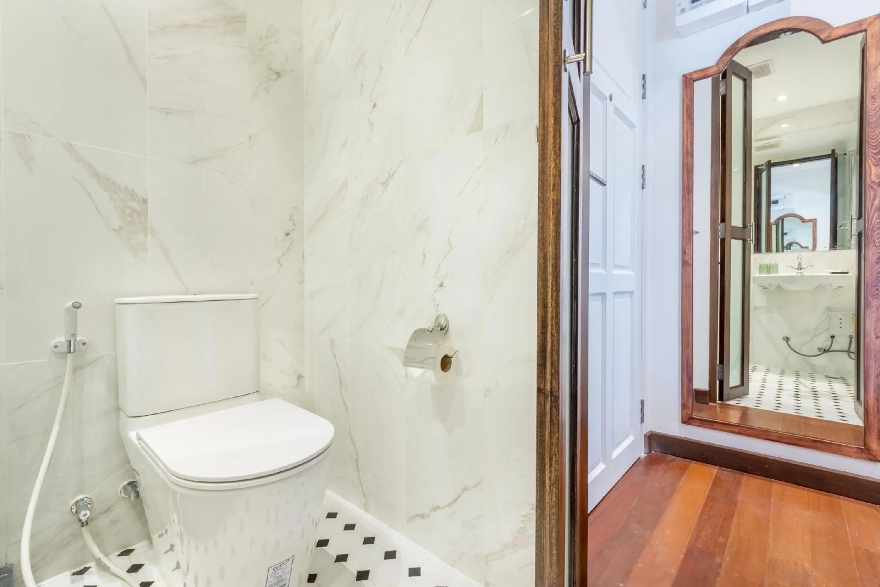 Cherie Bangkok Boutique Hotel