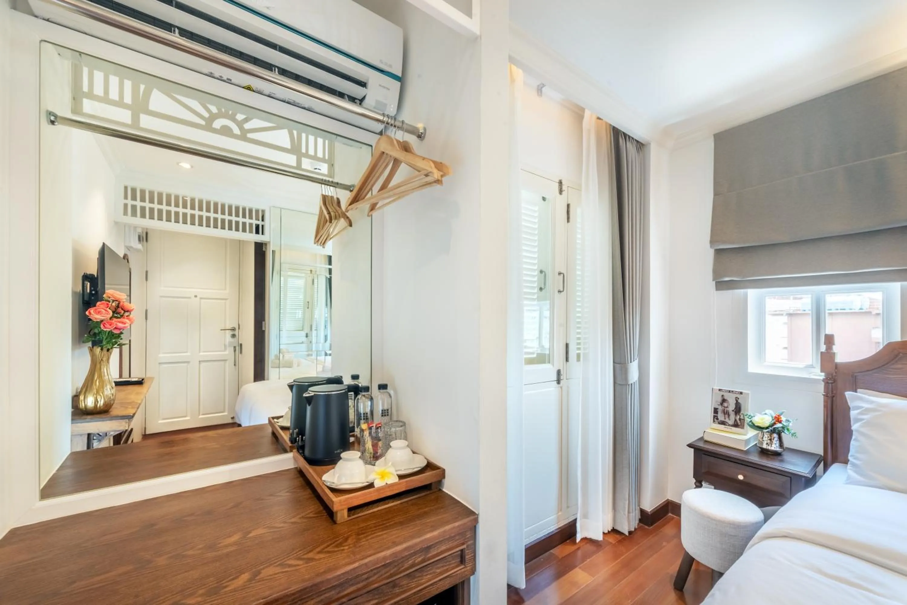 Bed in Cherie Bangkok Boutique Hotel