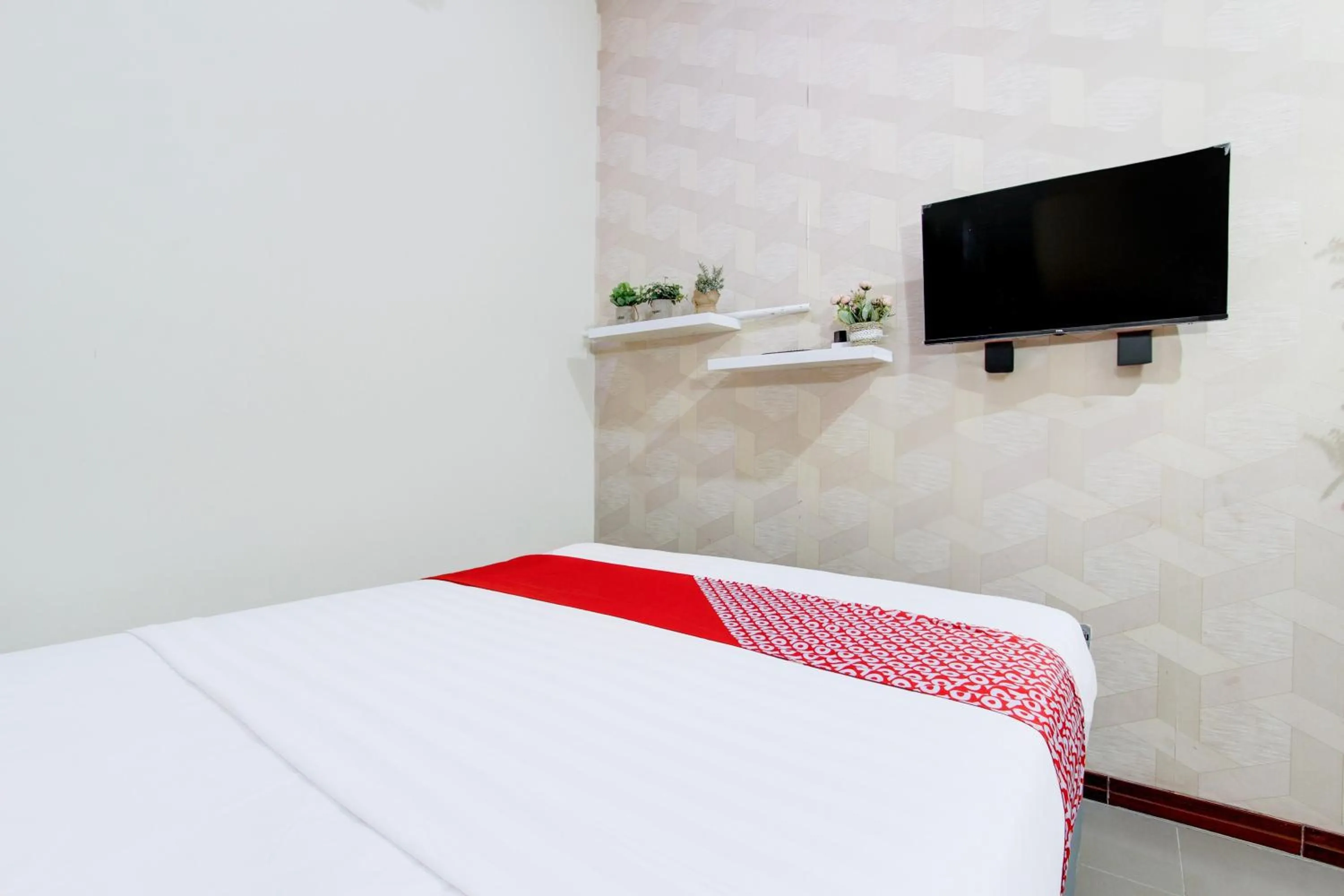 Bedroom, Bed in Hotel O Homestay Koe Syariah