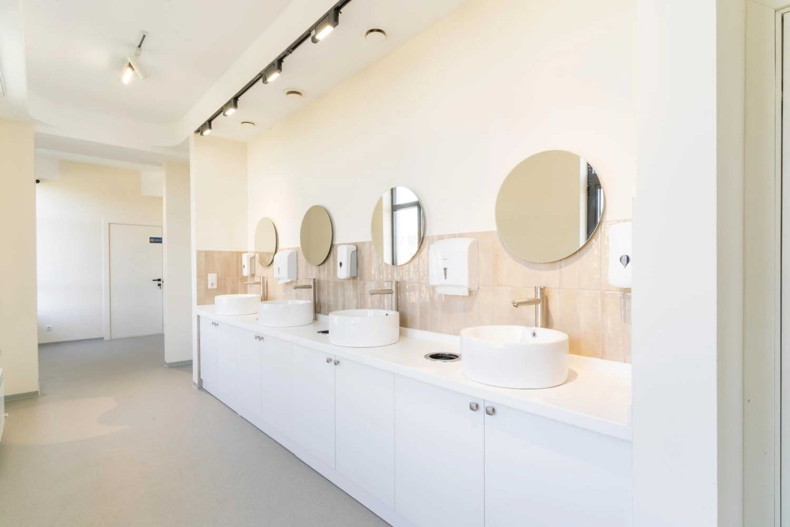 Bathroom in ololoYurt