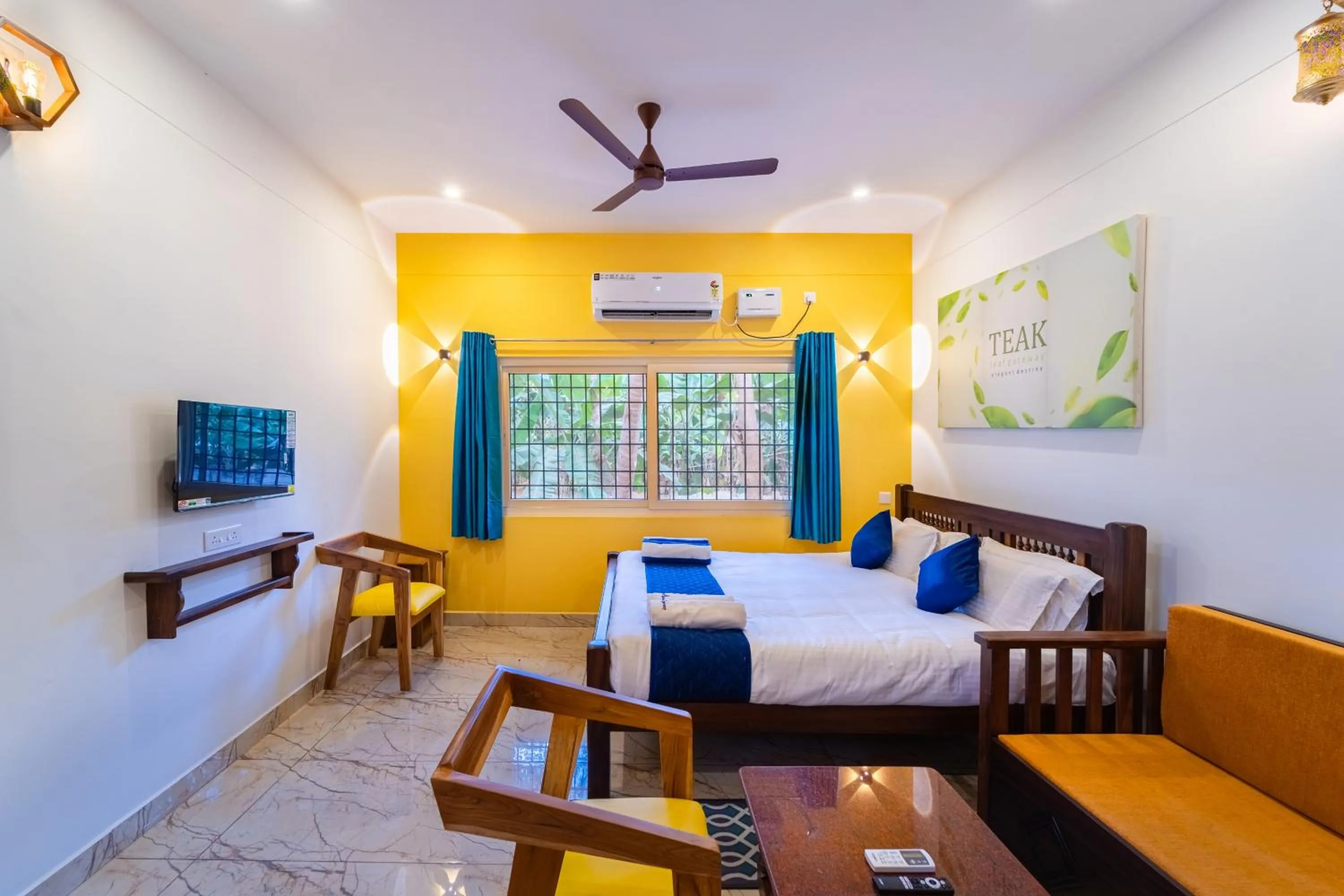 TV and multimedia, Bed in Teak Leaf Gateway Villa with Swimming Pool Indoor Games