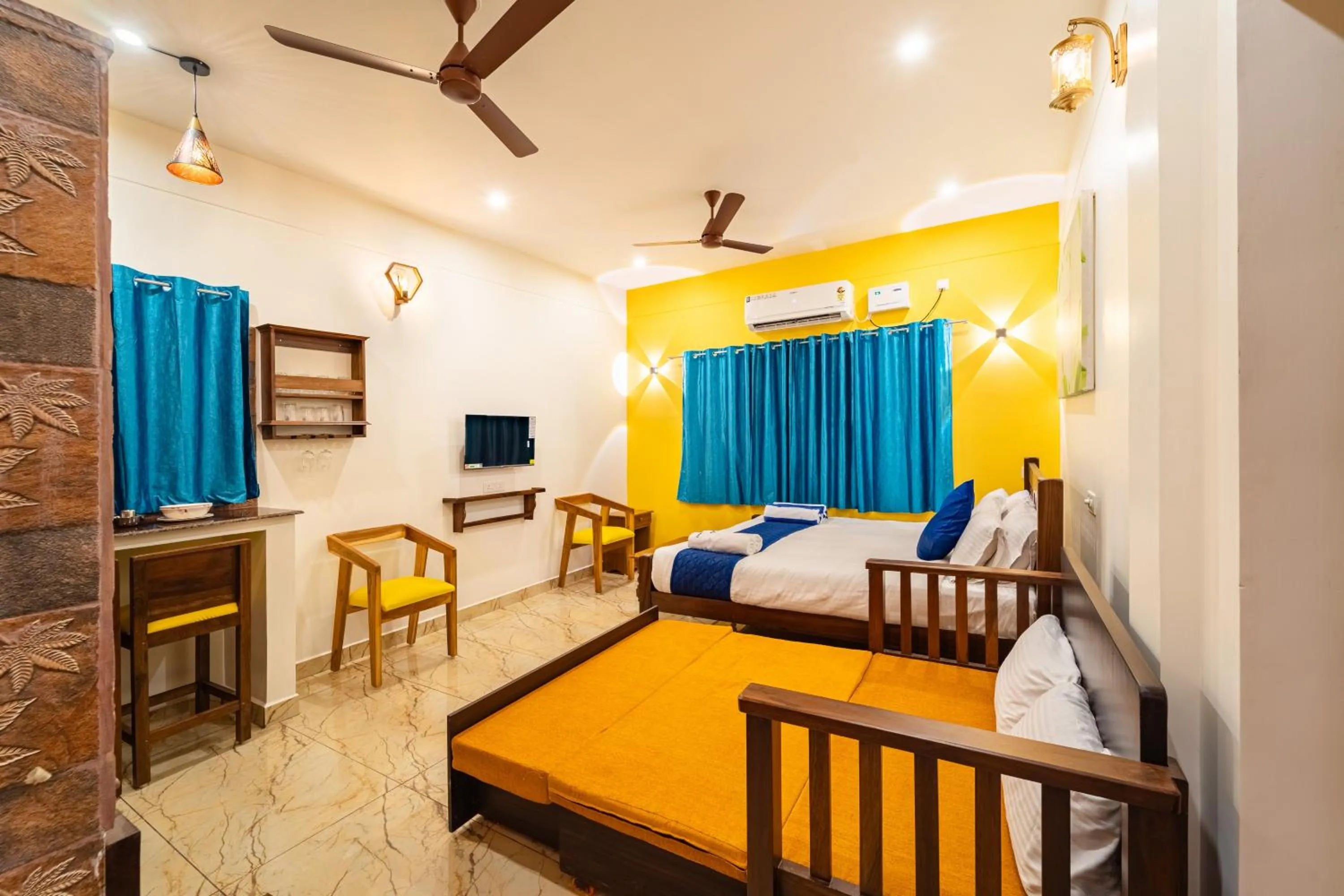 Bedroom, Bed in Teak Leaf Gateway Villa with Swimming Pool Indoor Games