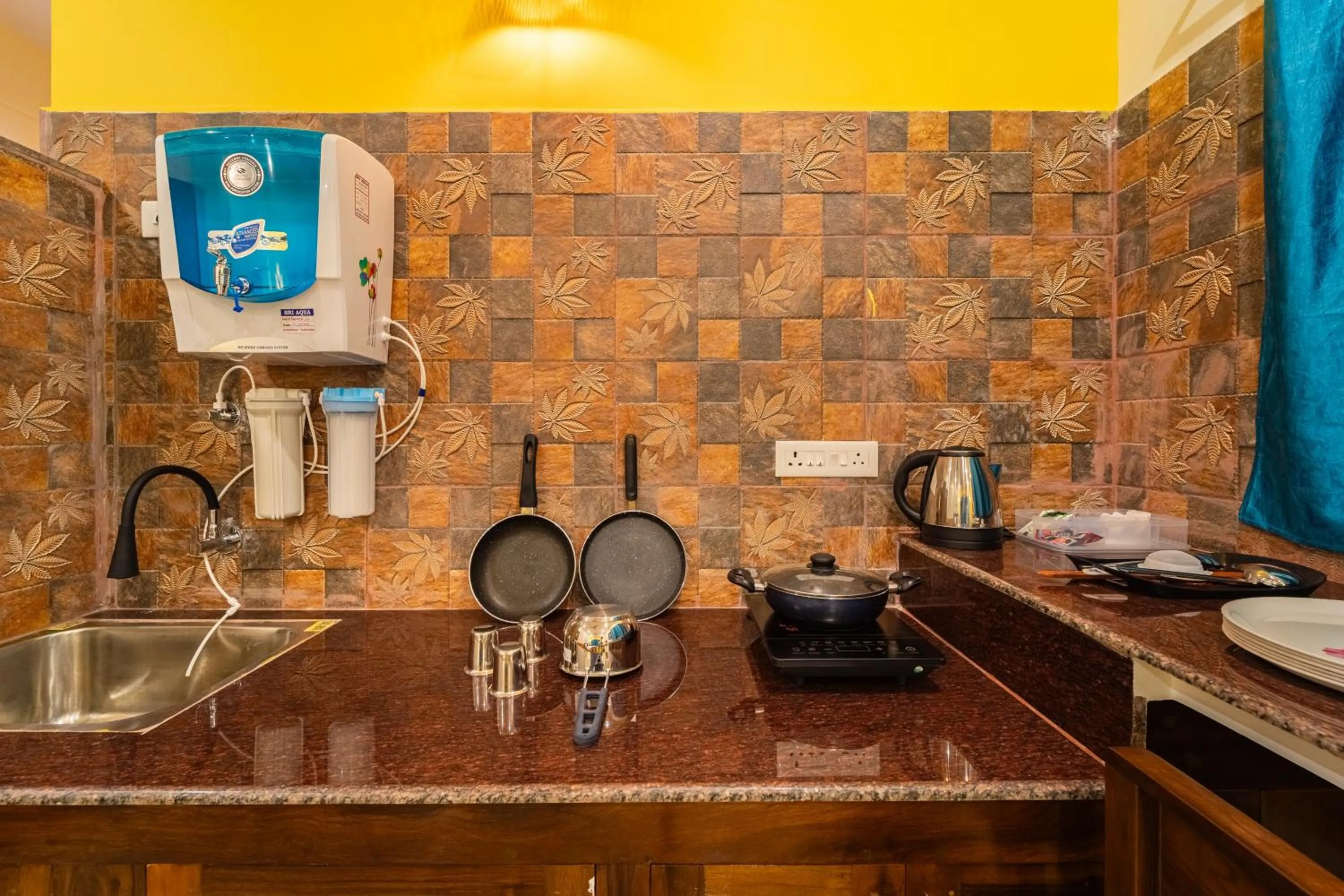 Kitchen or kitchenette in Teak Leaf Gateway Villa with Swimming Pool Indoor Games