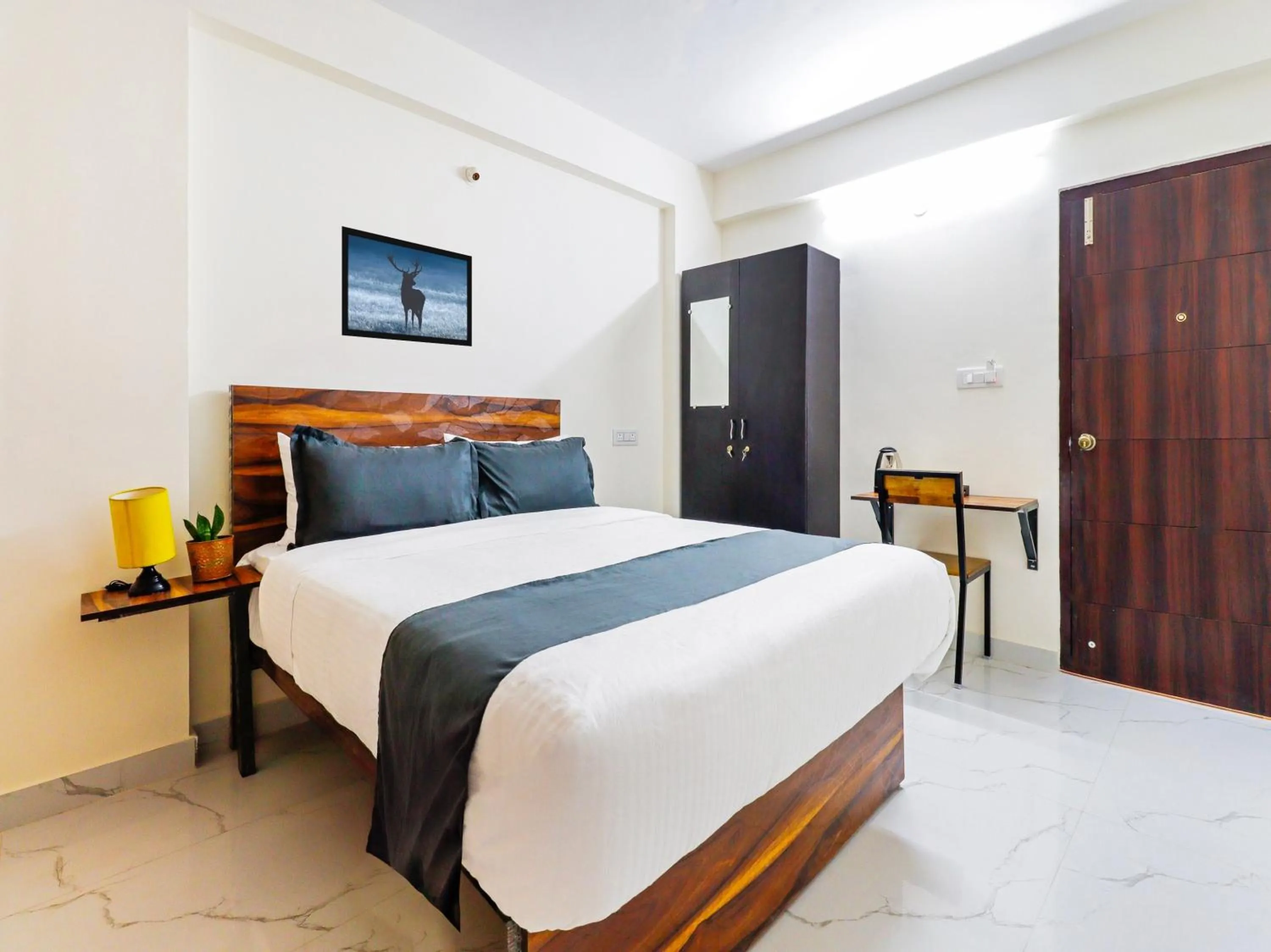 Bedroom, Bed in Super Townhouse Bellandur Near Embassy Tech Village