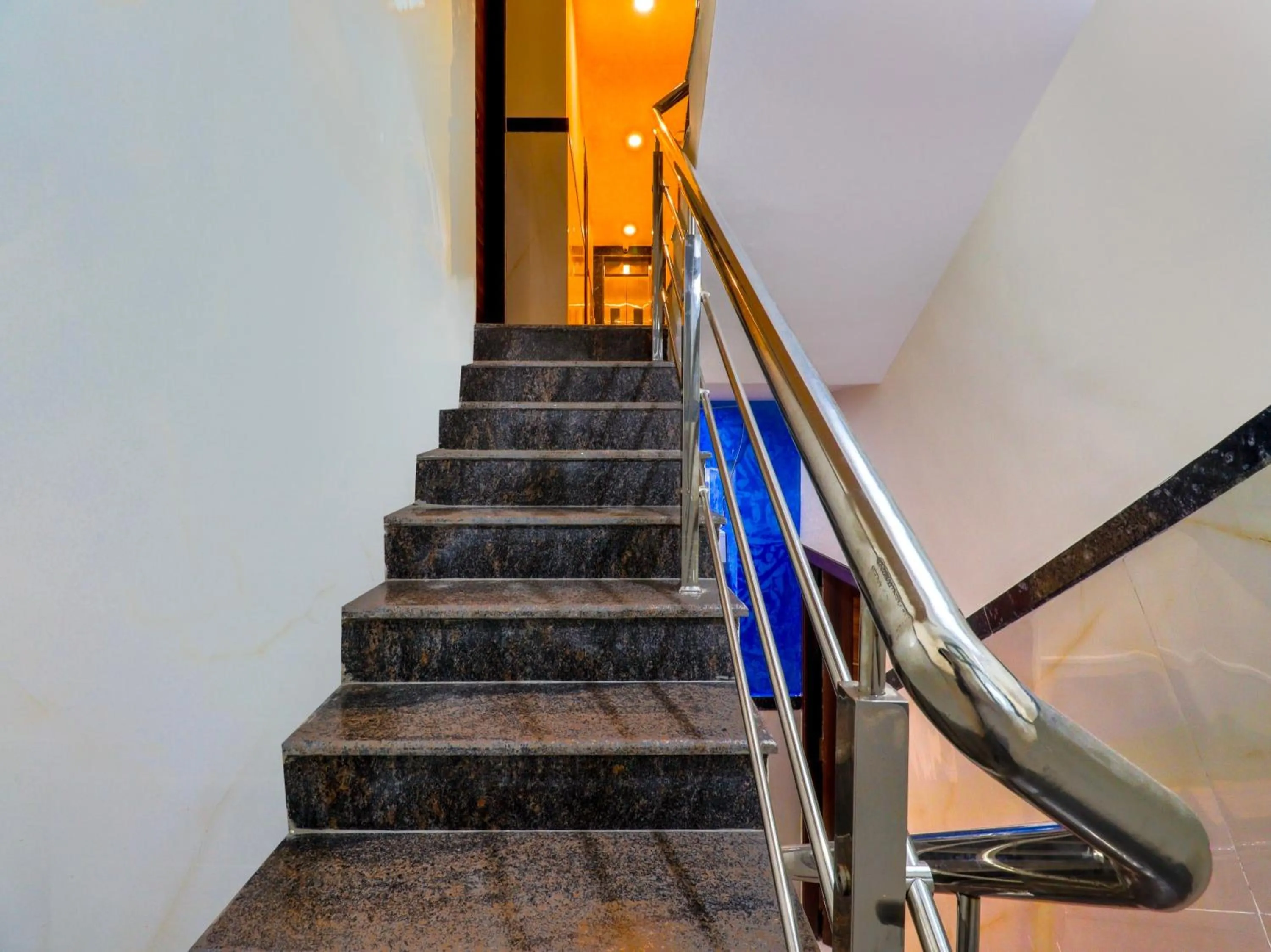 Lobby or reception in Super Townhouse Bellandur Near Embassy Tech Village