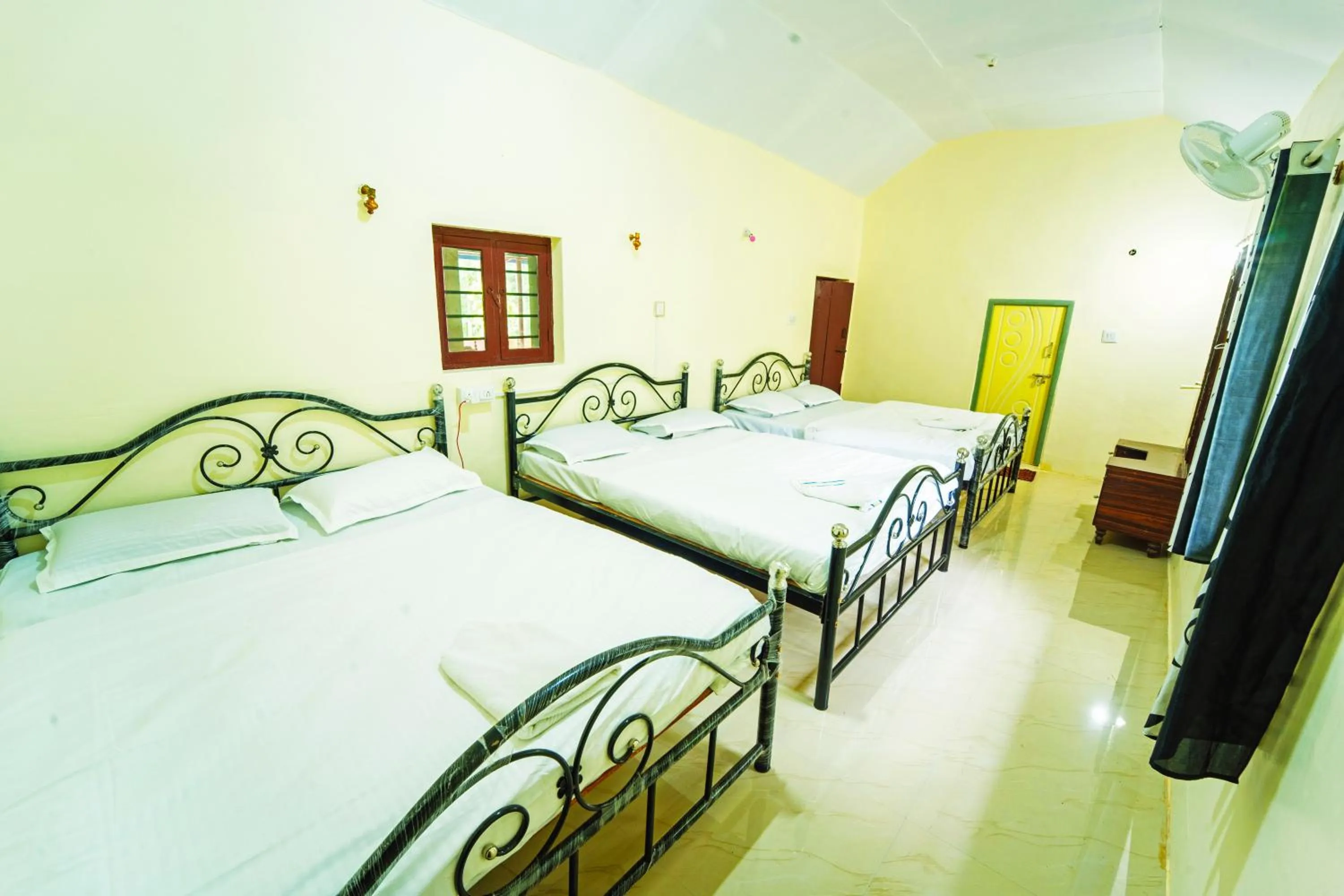 Bedroom, Bed in Enso Luxury Stays