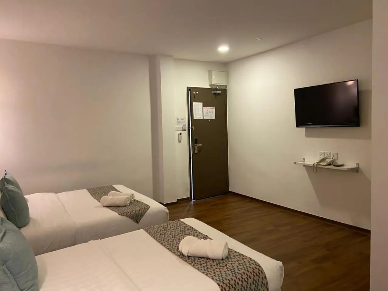 Bed in HOTEL LONGHOUSE