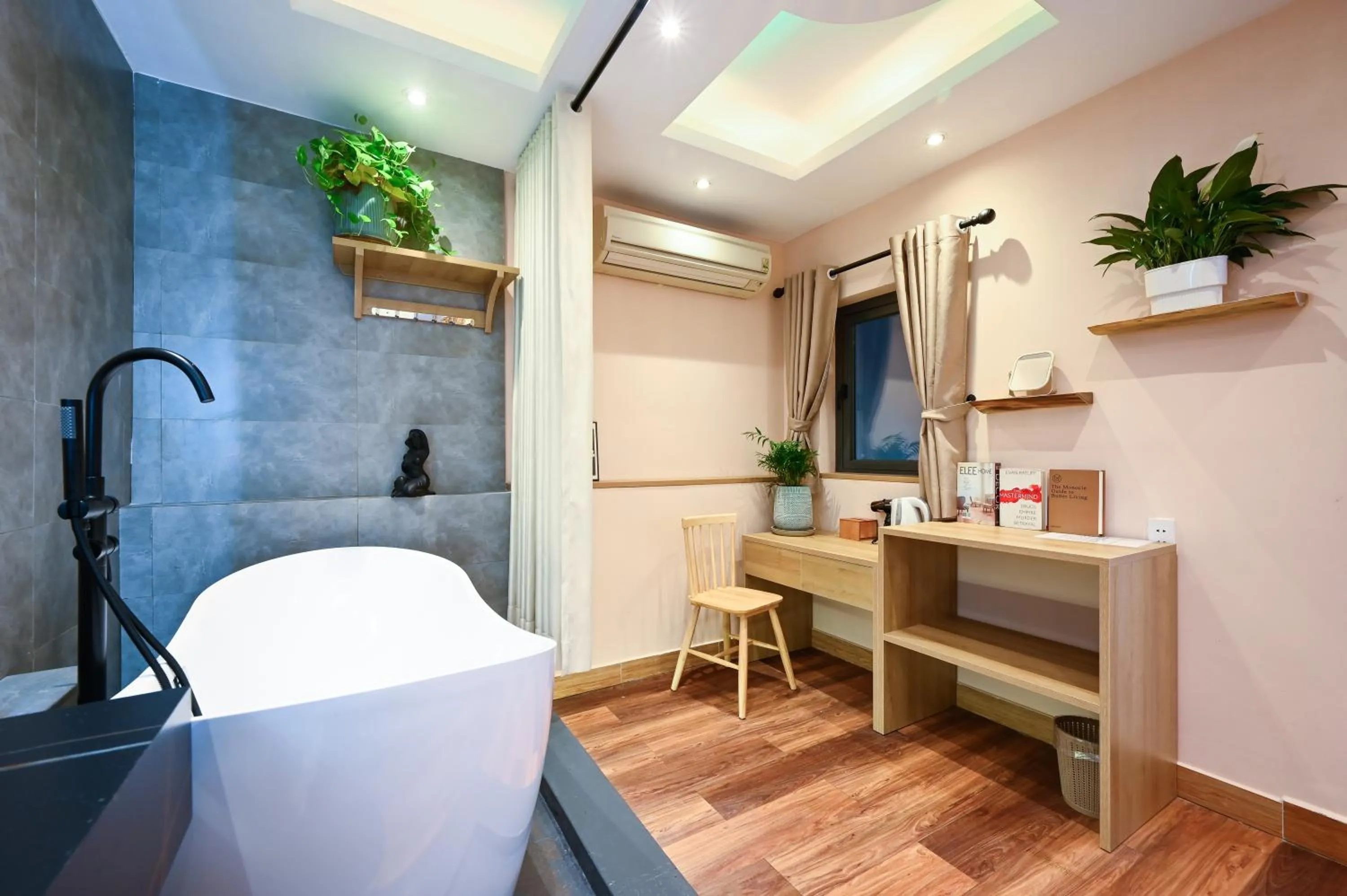 Photo of the whole room in Elegant Feel Inn - M&A